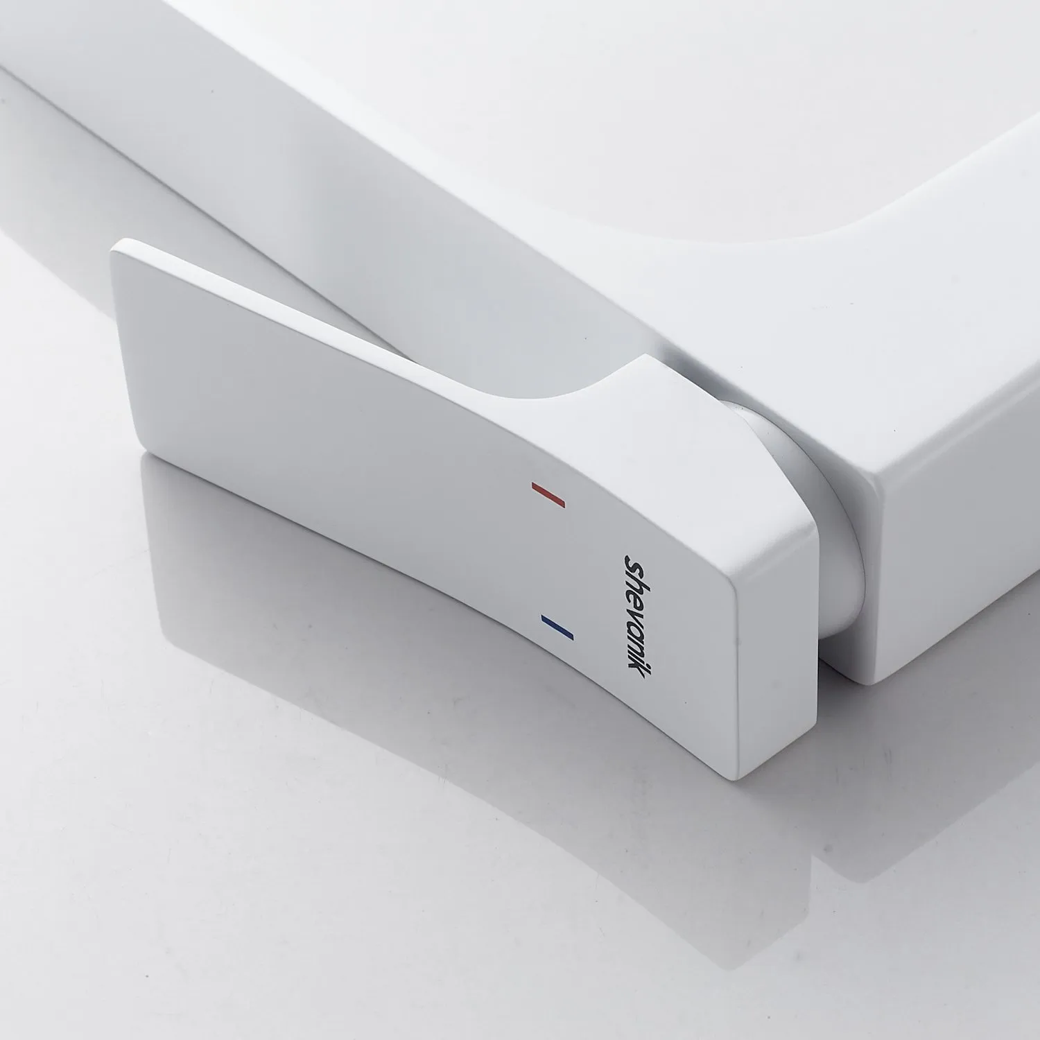 Смеситель для раковины высокий Shevanik S6111C, белый