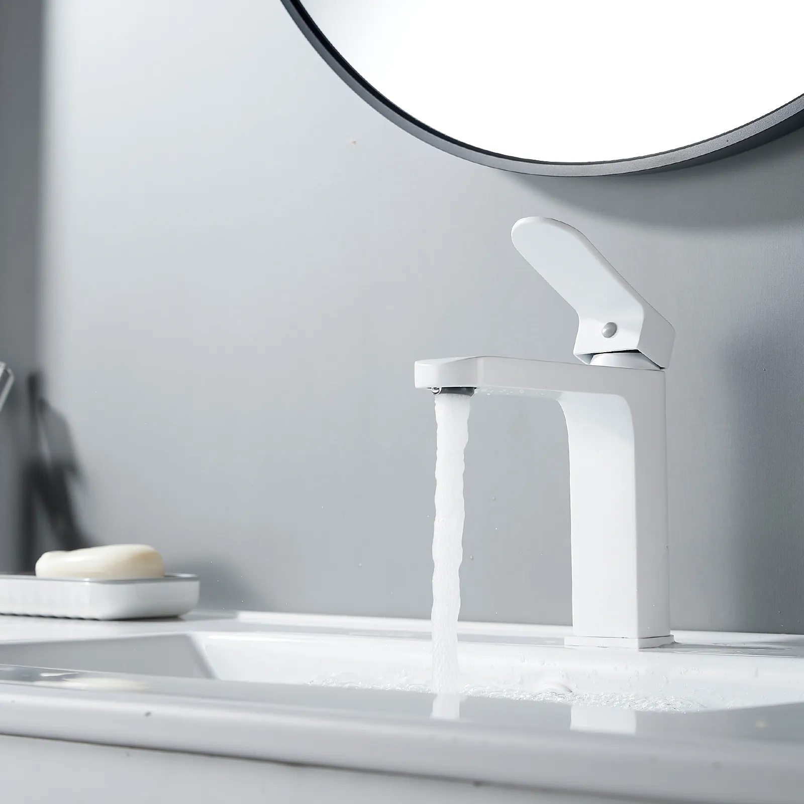 Смеситель для раковины Shevanik S4501C, белый