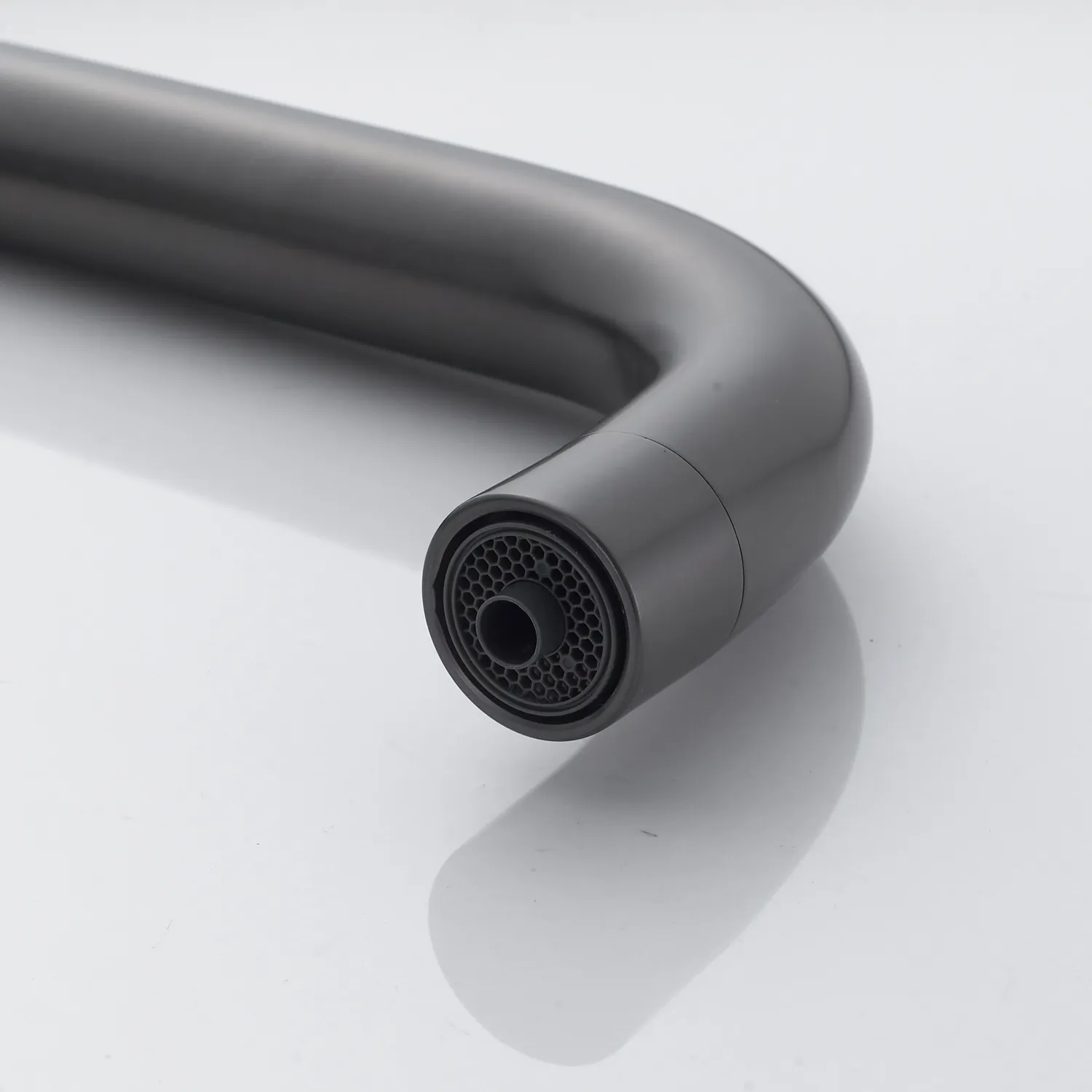 Смеситель для кухни с подключением фильтра Shevanik S528T, оружейная сталь