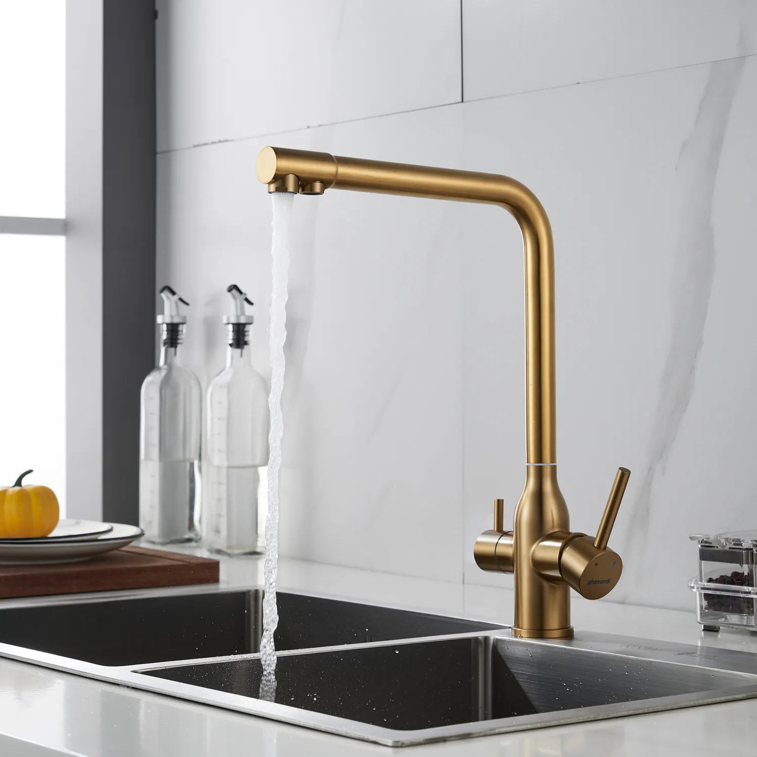 Смеситель для кухни с подключением фильтра Shevanik S248G, золотой сатин