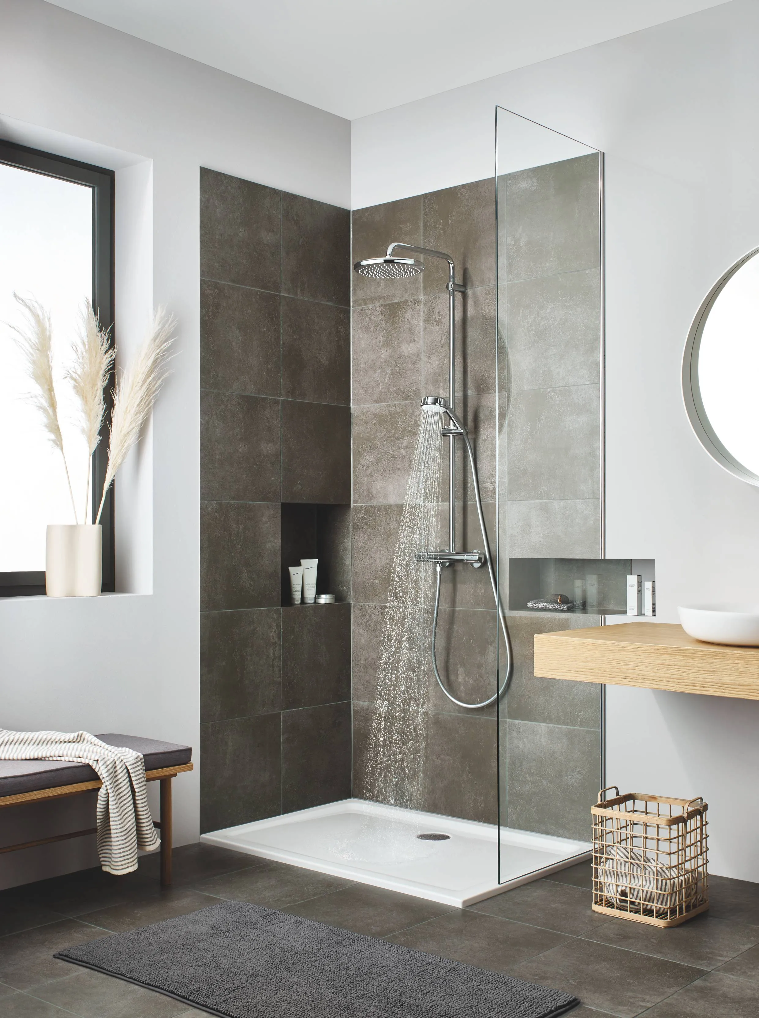 Душ верхний вид струи Grohe Tempesta 250 1, хром / белый (26666000)