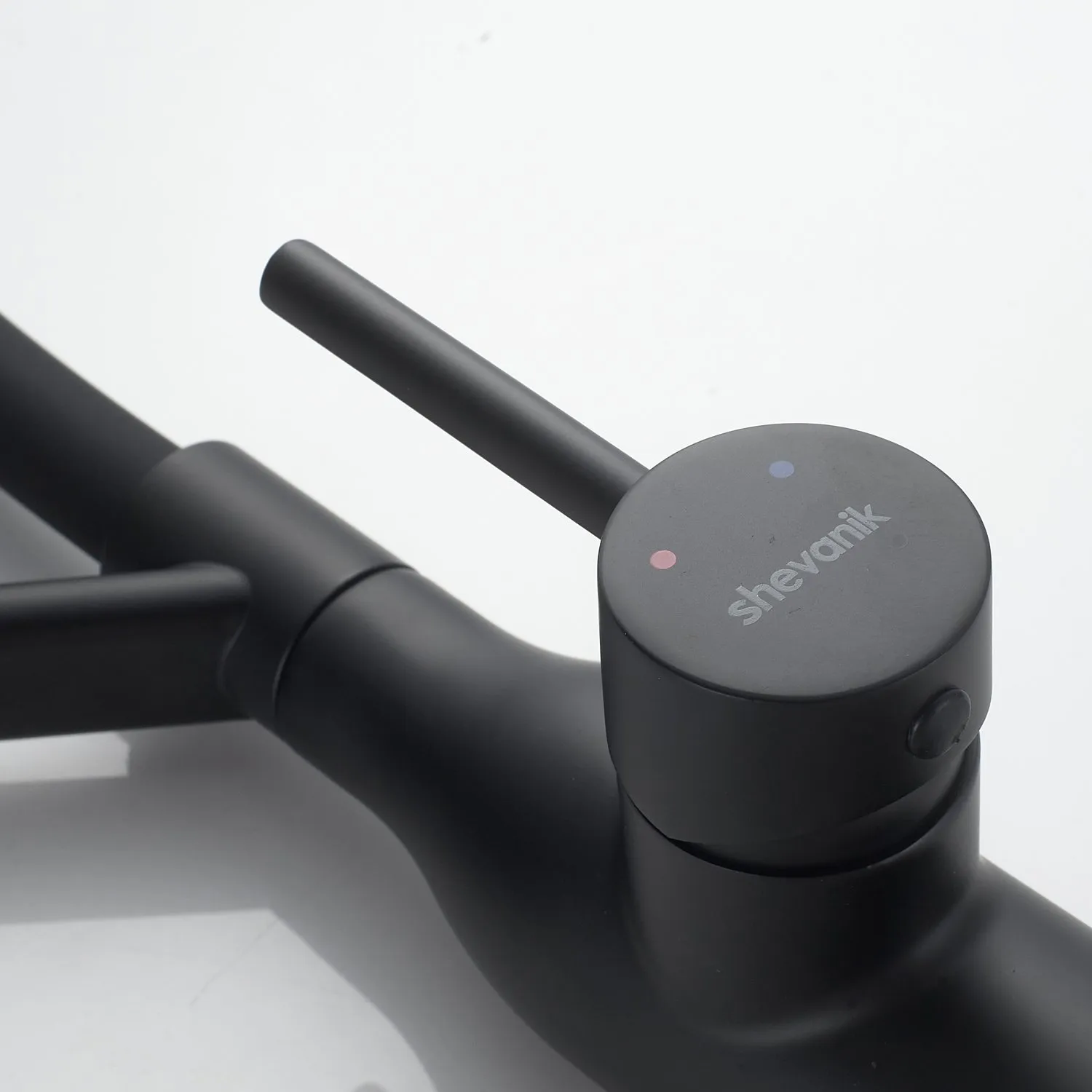 Смеситель для кухни с гибким изливом Shevanik S343H-3, черный