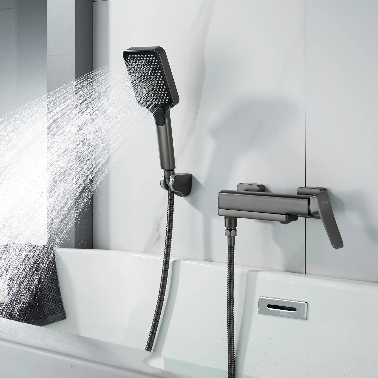 Смеситель для ванны Shevanik S9952T, оружейная сталь