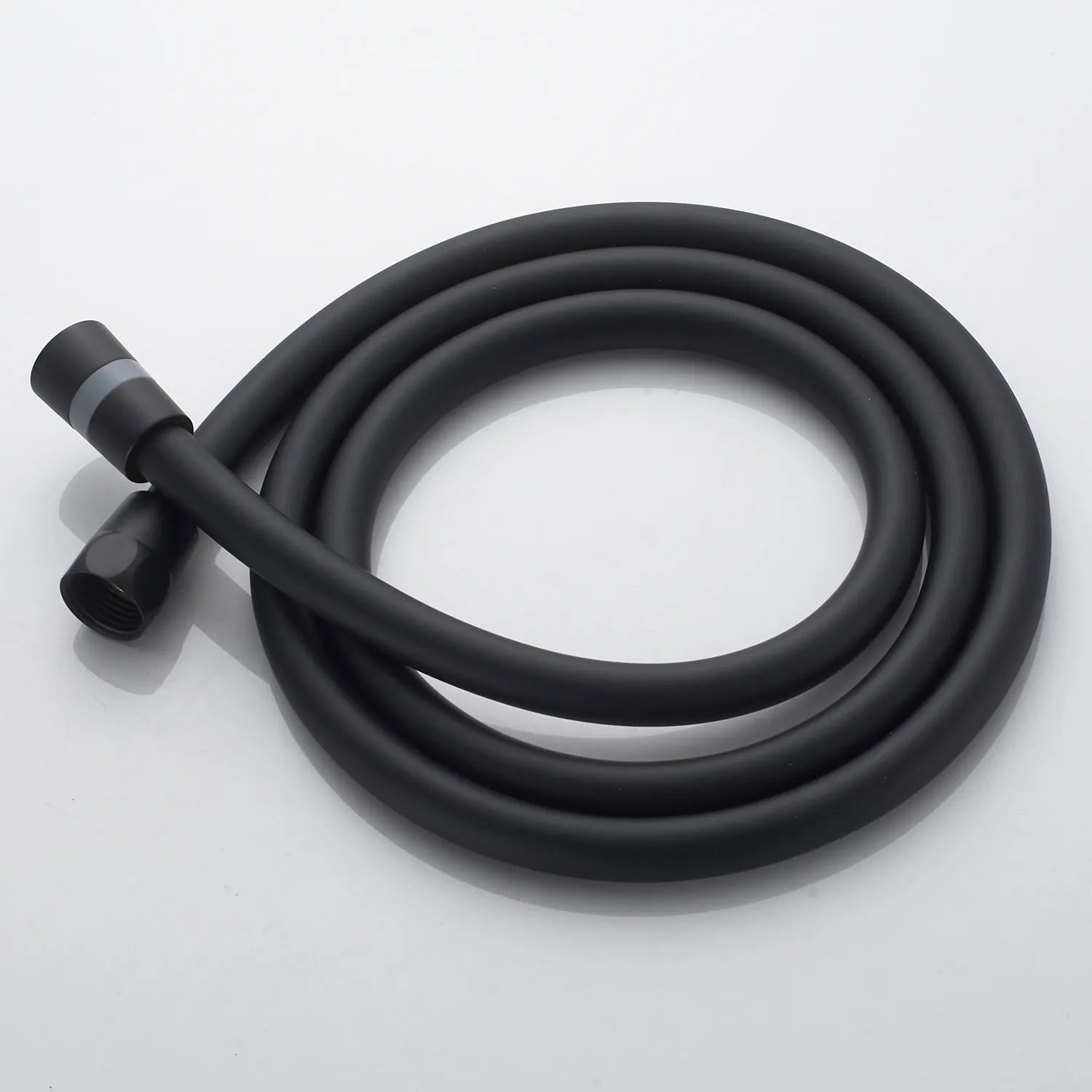 Смеситель для душа Shevanik S4716H, черный