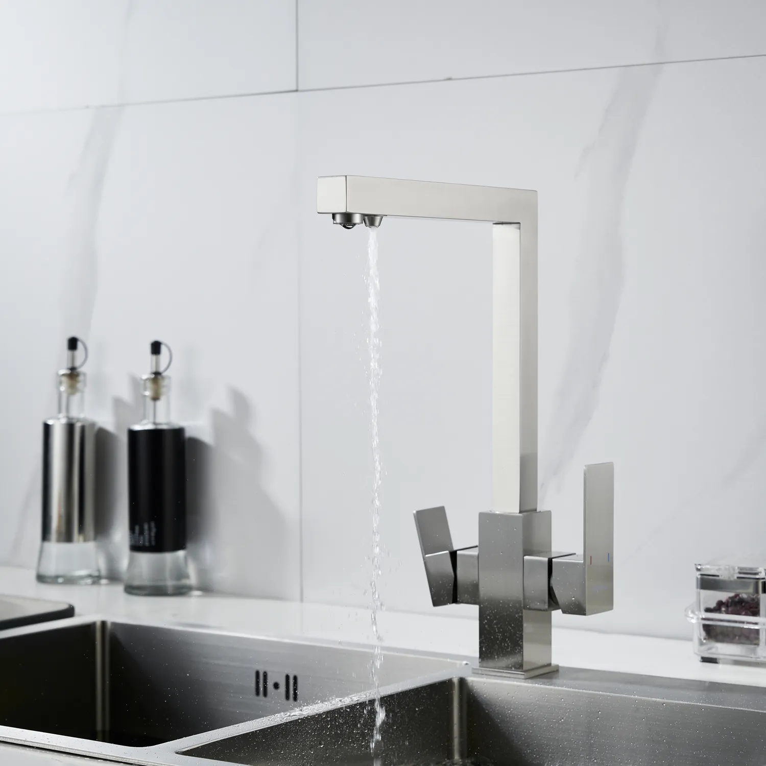 Смеситель для кухни с подключением фильтра Shevanik S148L, сатин