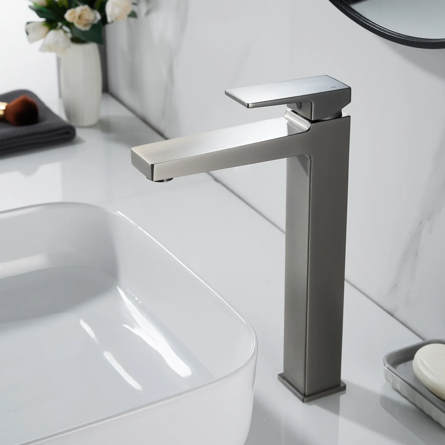 Смеситель для раковины высокий Rose R2811T, оружейная сталь