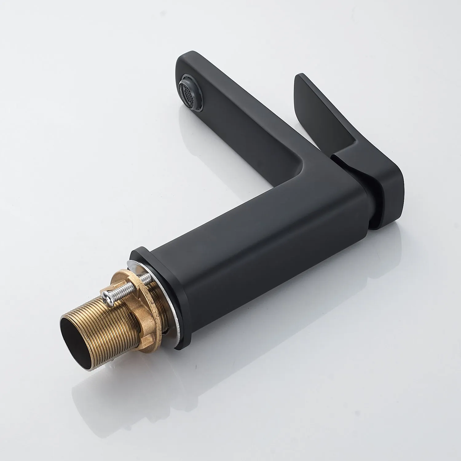 Смеситель для раковины Shevanik S9901H, черный