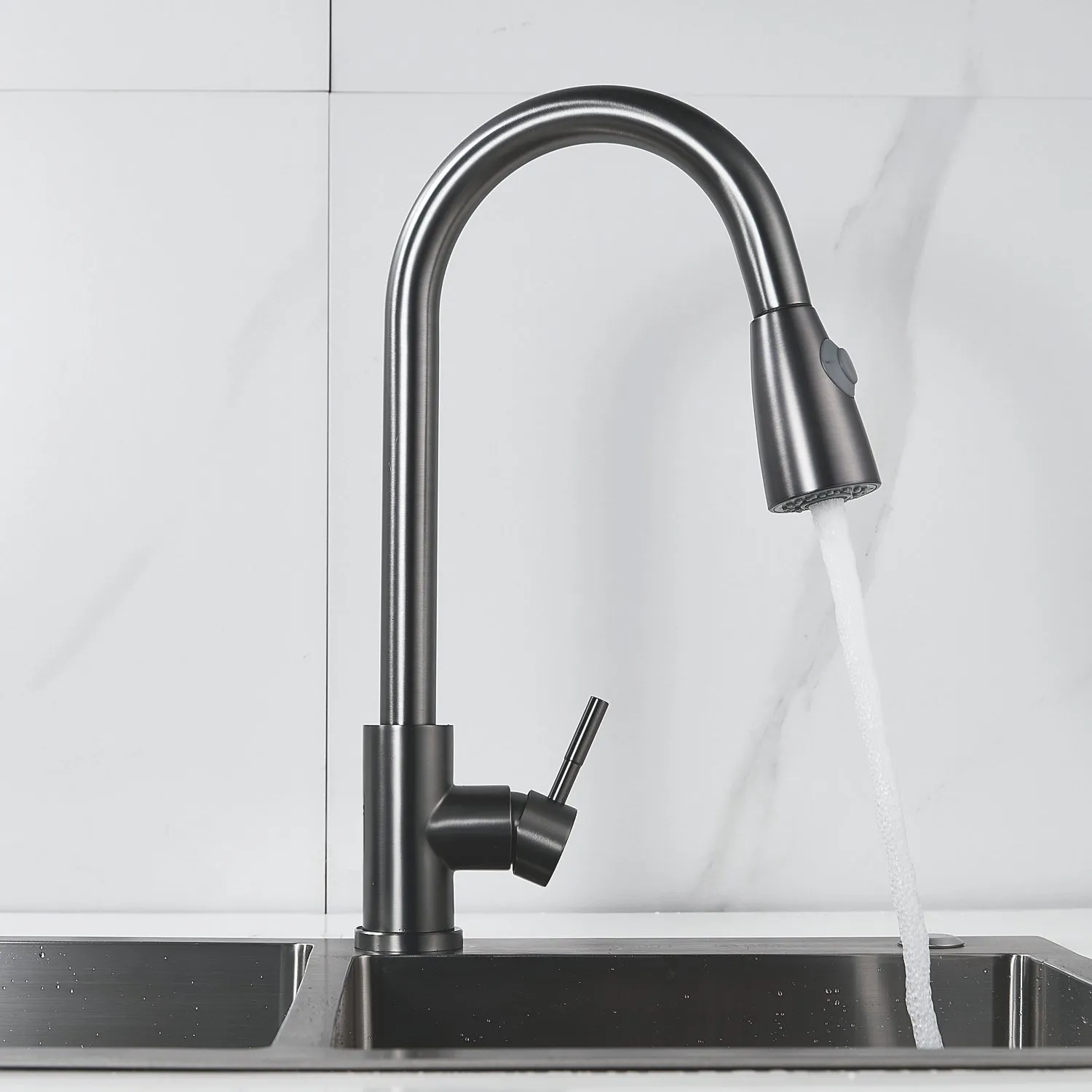 Смеситель для кухни с выдвижным изливом Raffine F213T, оружейная сталь