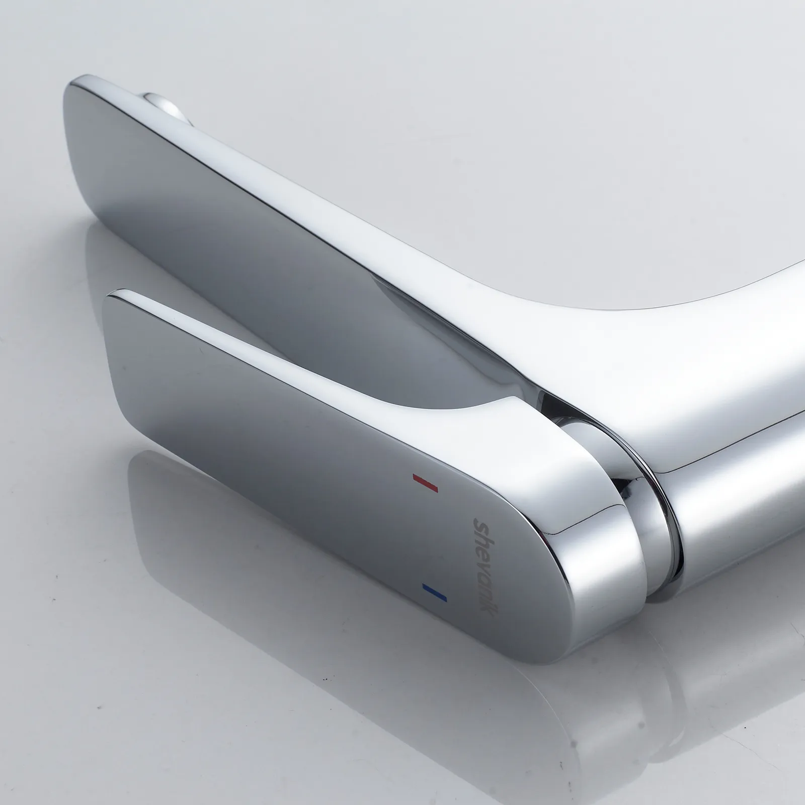 Смеситель для раковины высокий Shevanik S4211, хром