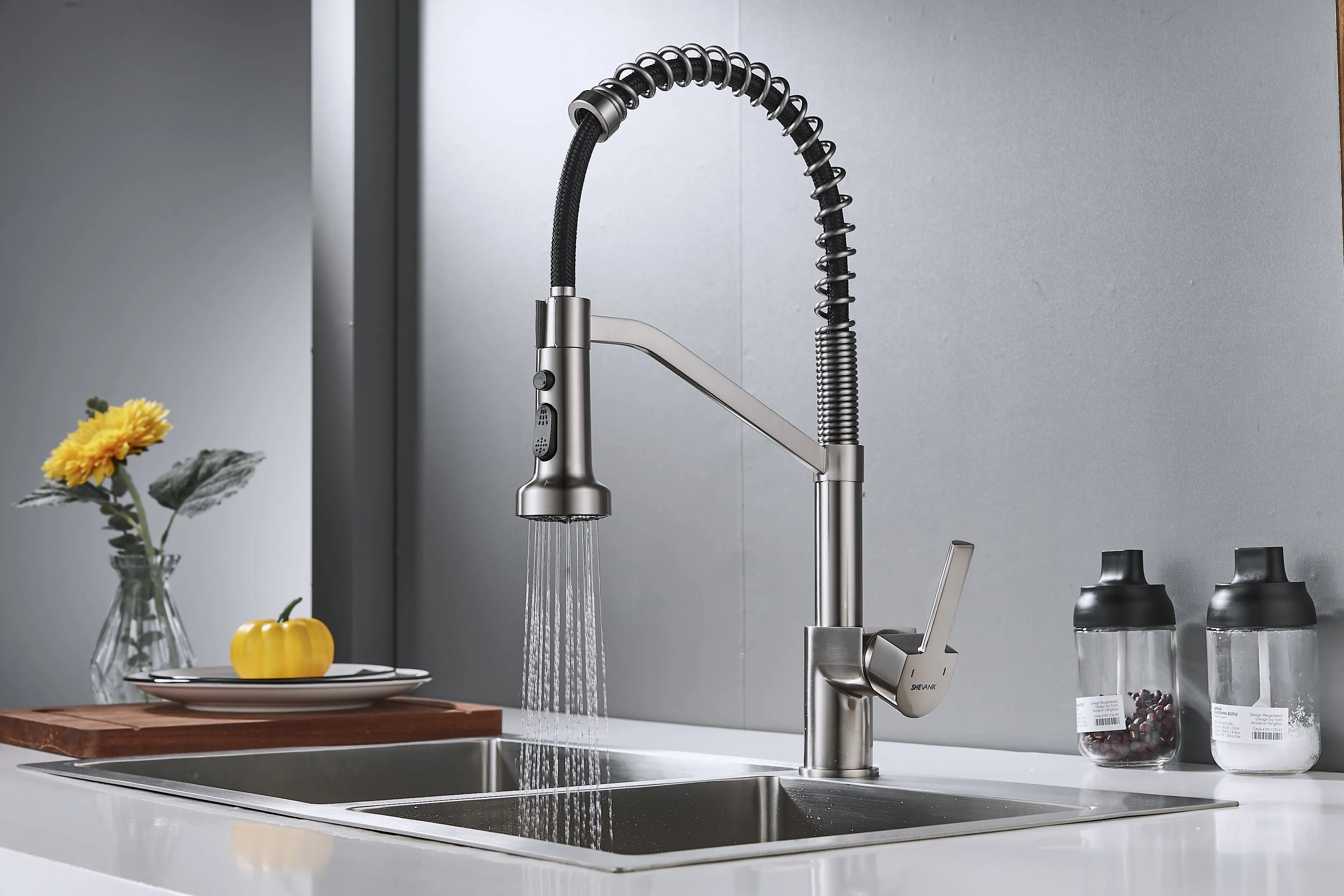 Смеситель для кухни с гибким изливом Shevanik S963L, сатин