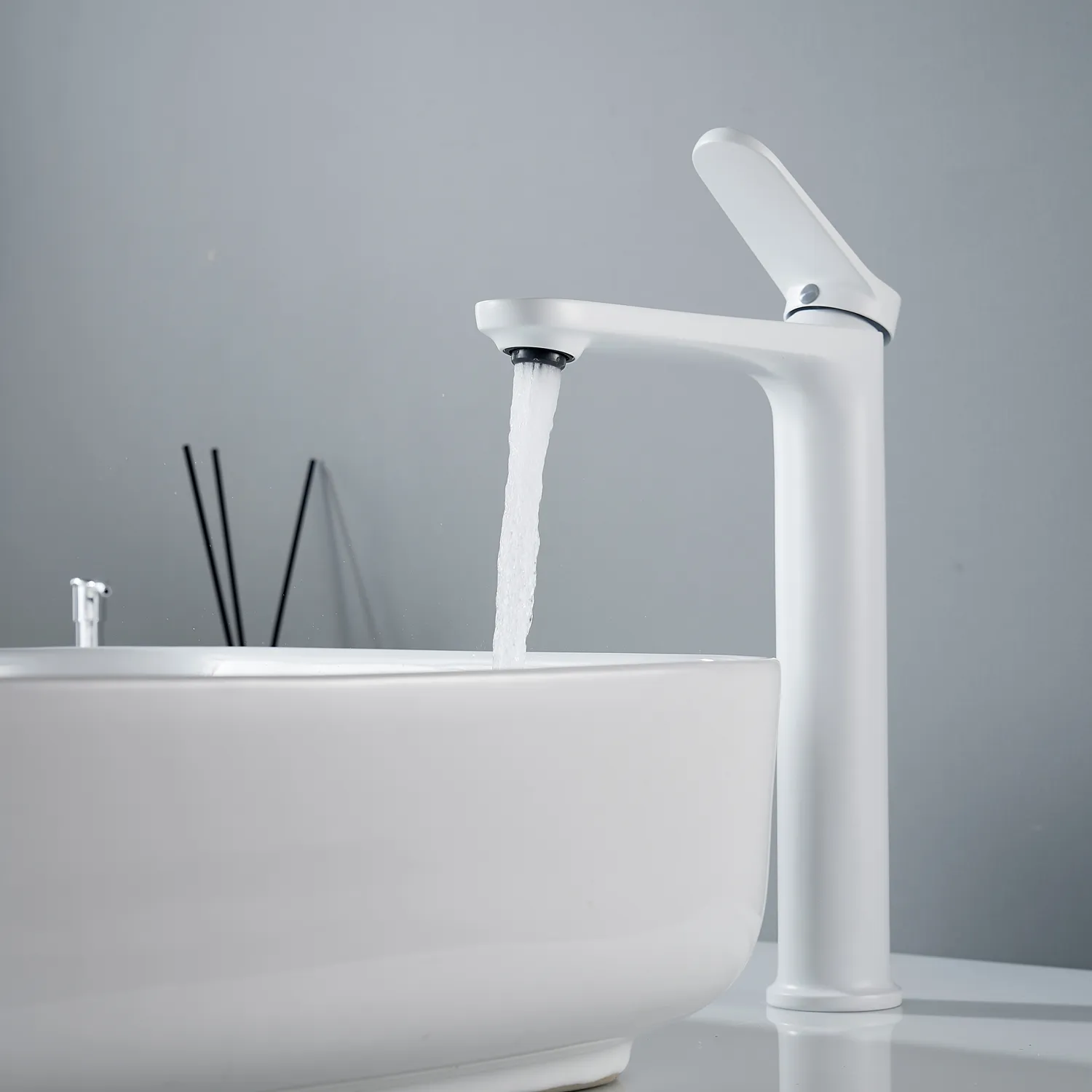 Смеситель для раковины высокий Shevanik S4311C, белый