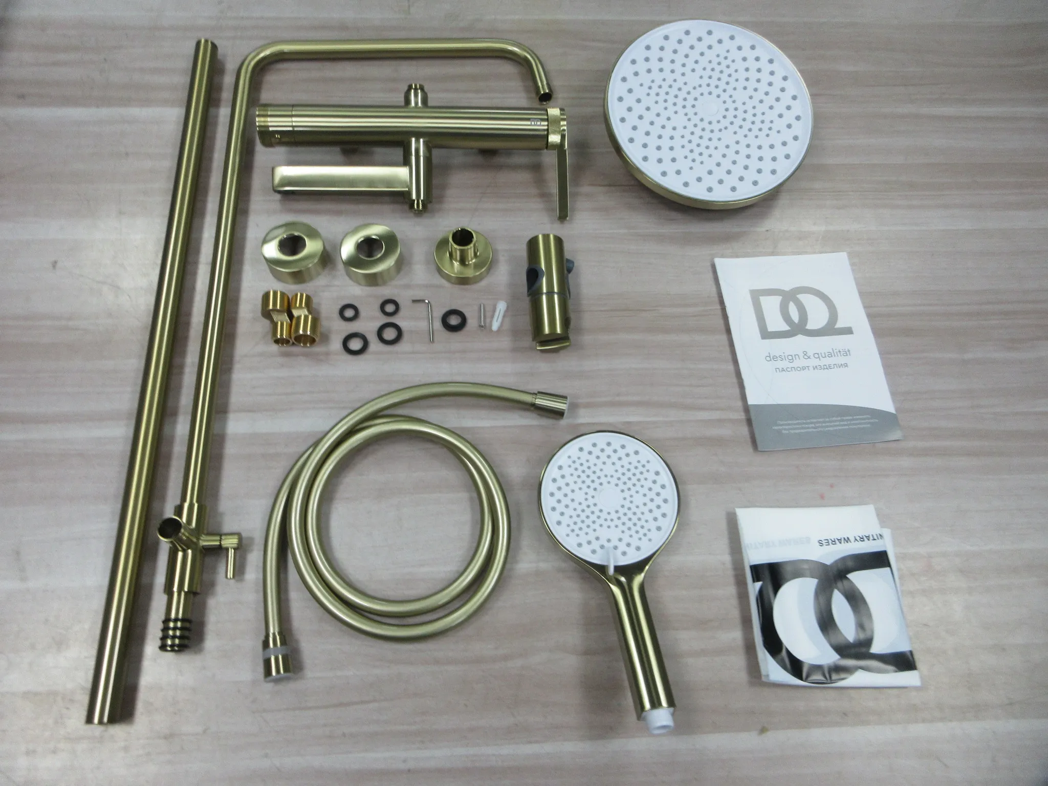 Душевая система со смесителем DQ Bonn мат.золото (DA1703707)