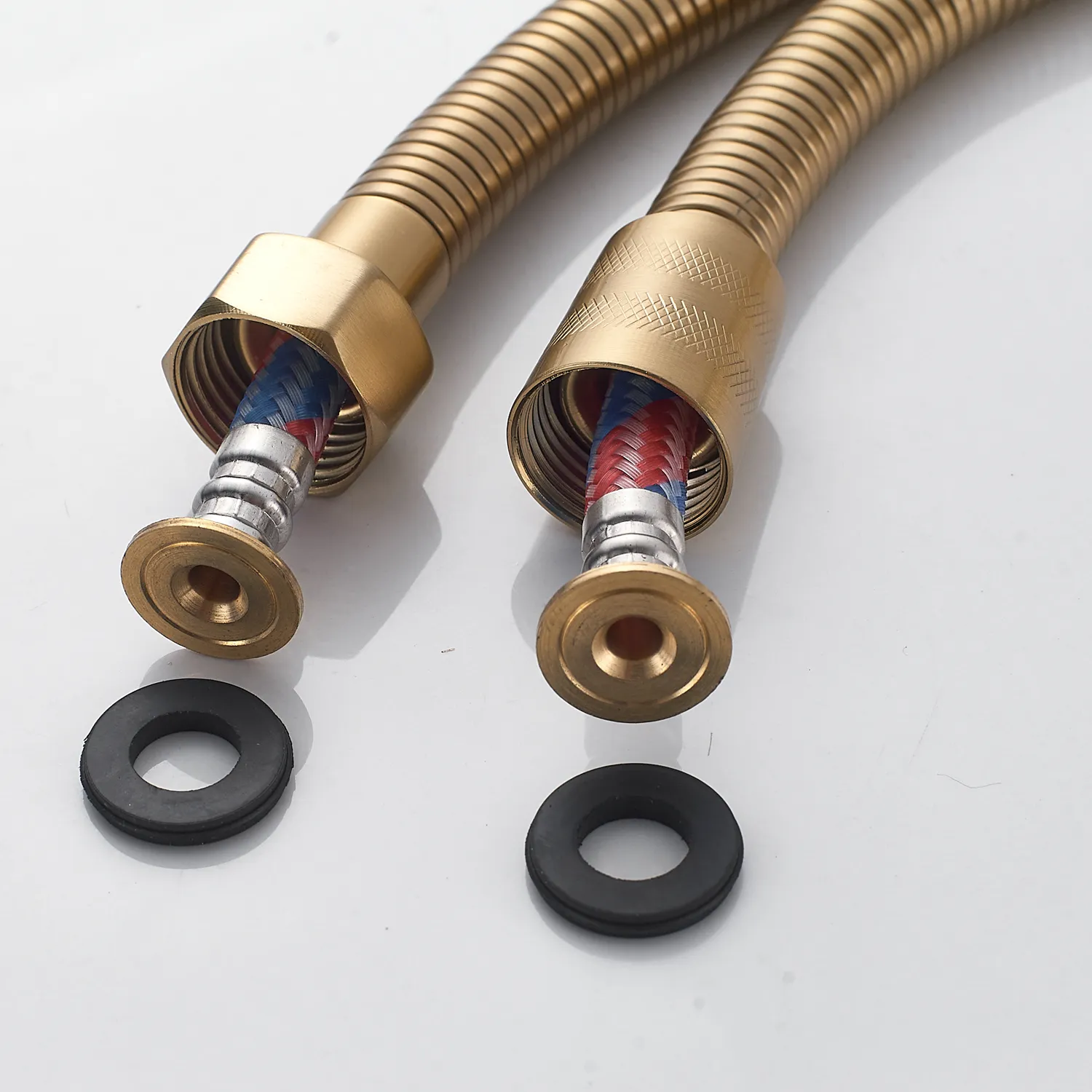 Шланг для душа Shevanik SE18-10 (100 см), золотой сатин