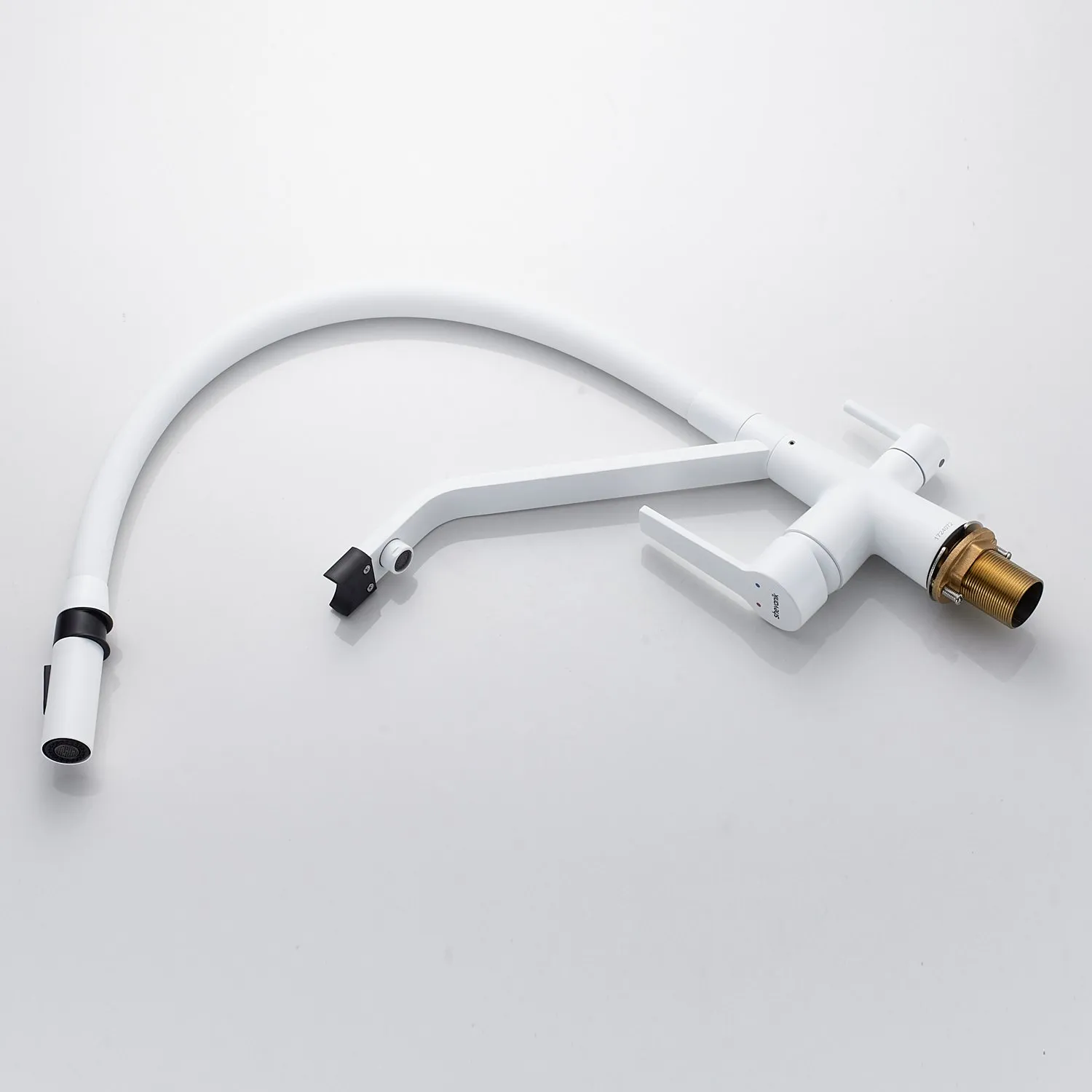 Смеситель для кухни с гибким изливом и подключением фильтра Shevanik S278C, белый