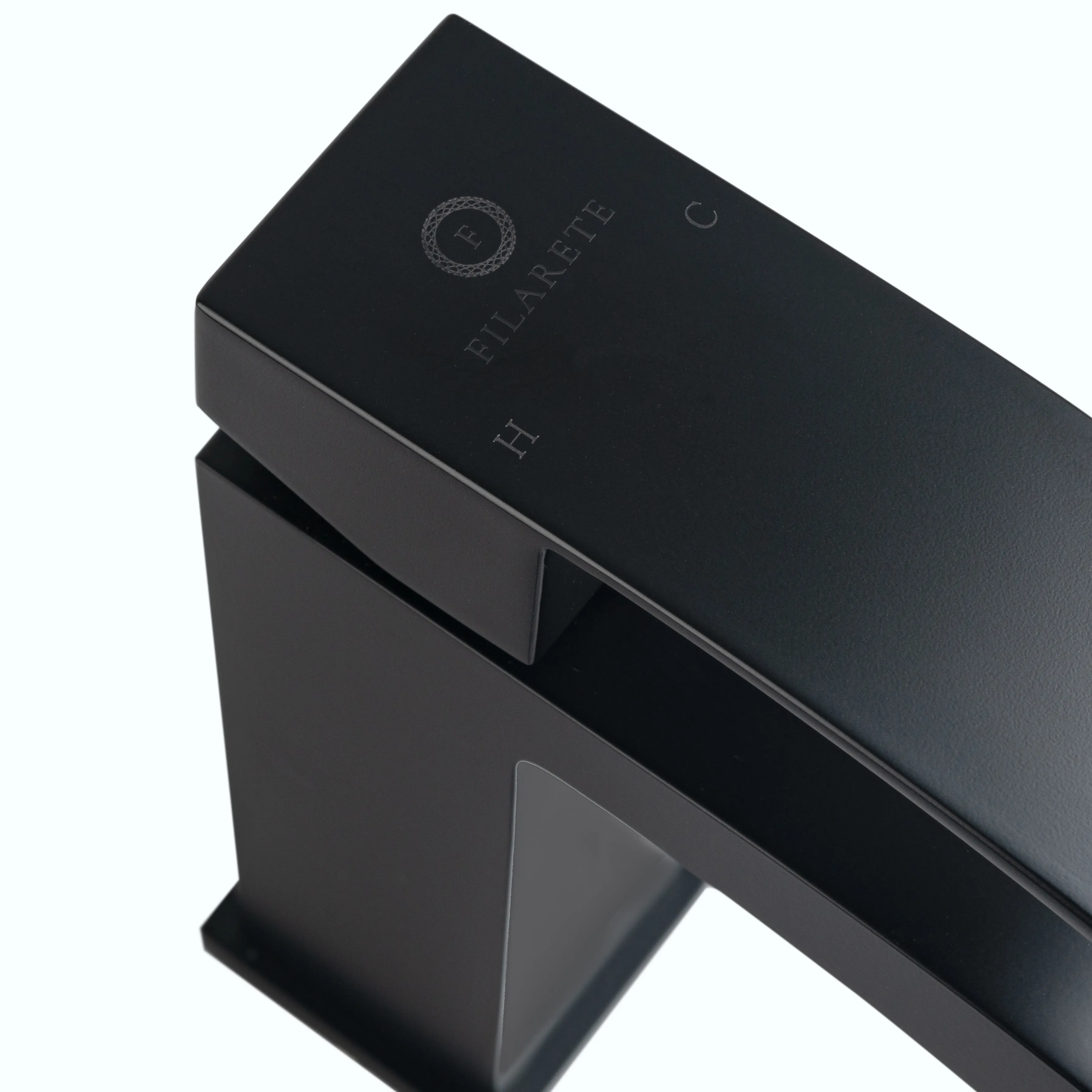 Смеситель для раковины FILARETE Waterfall FL5010BL, черный