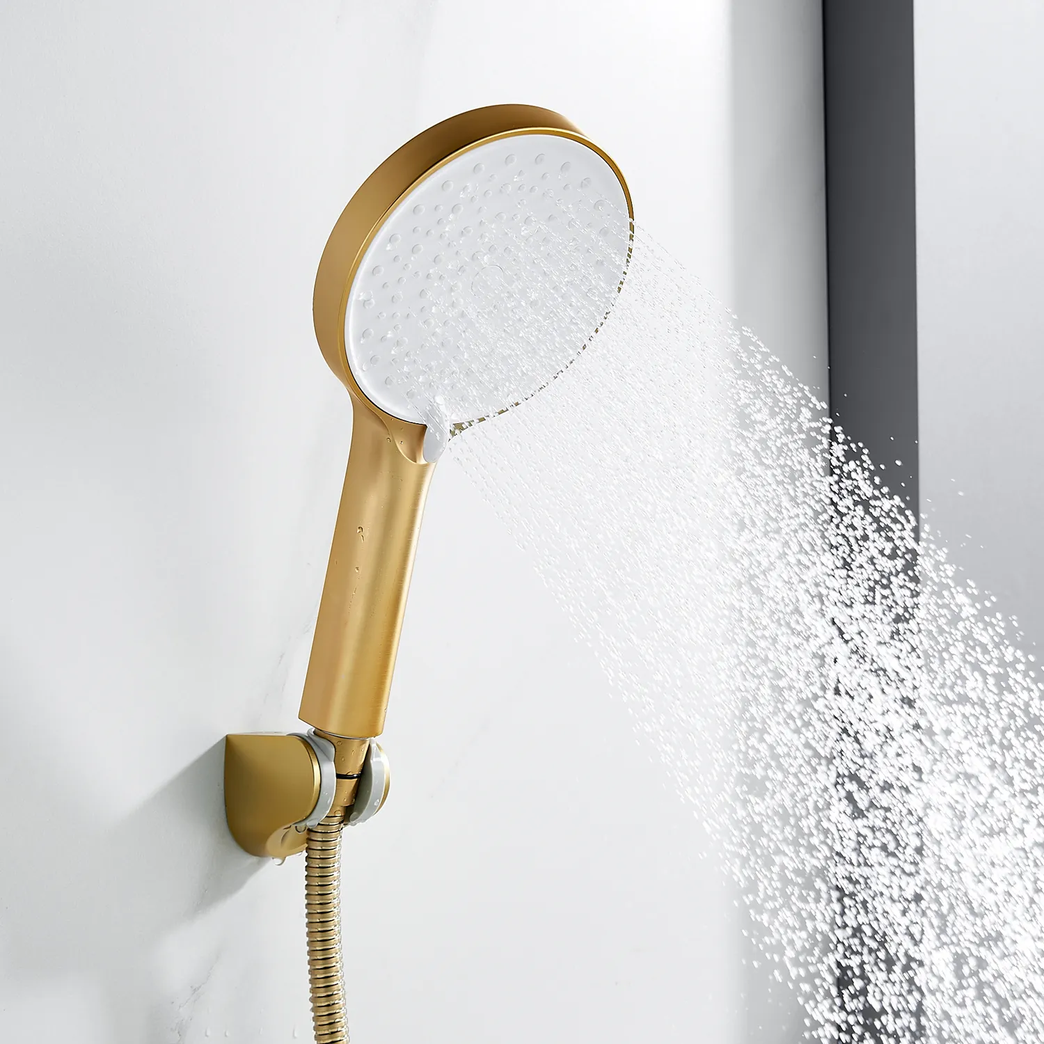 Смеситель для ванны Shevanik S4322G, золотой сатин