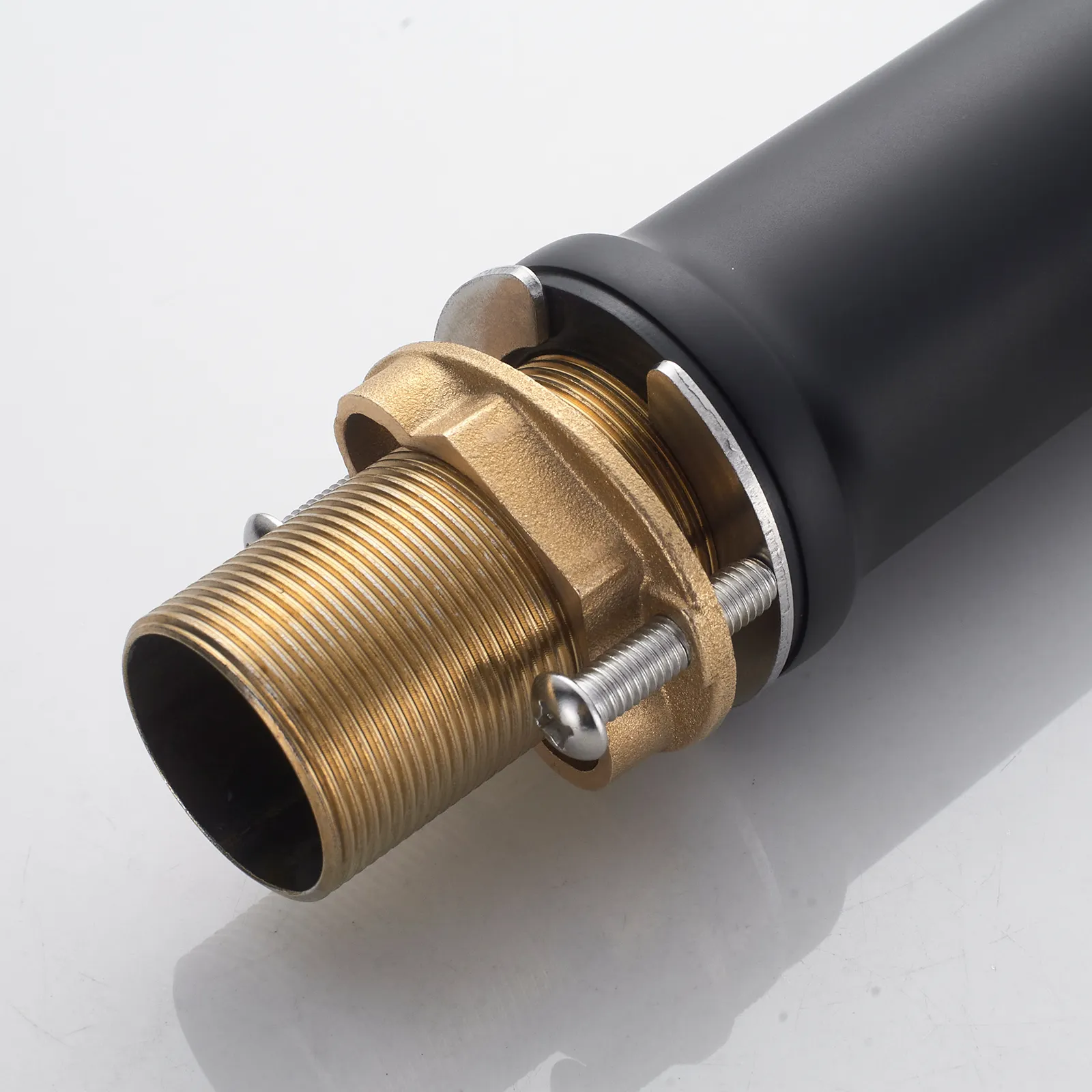 Смеситель для раковины Shevanik S4701H, черный