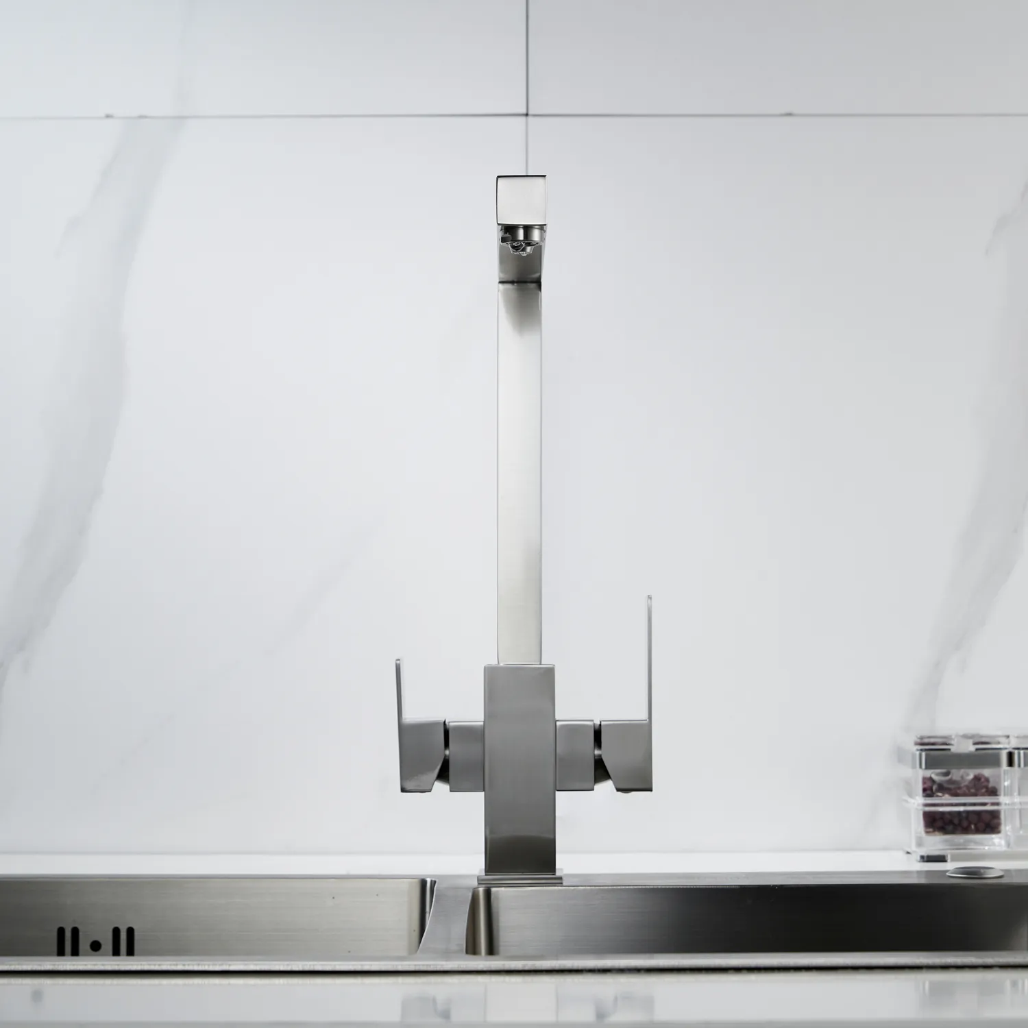 Смеситель для кухни с подключением фильтра Shevanik S148L, сатин