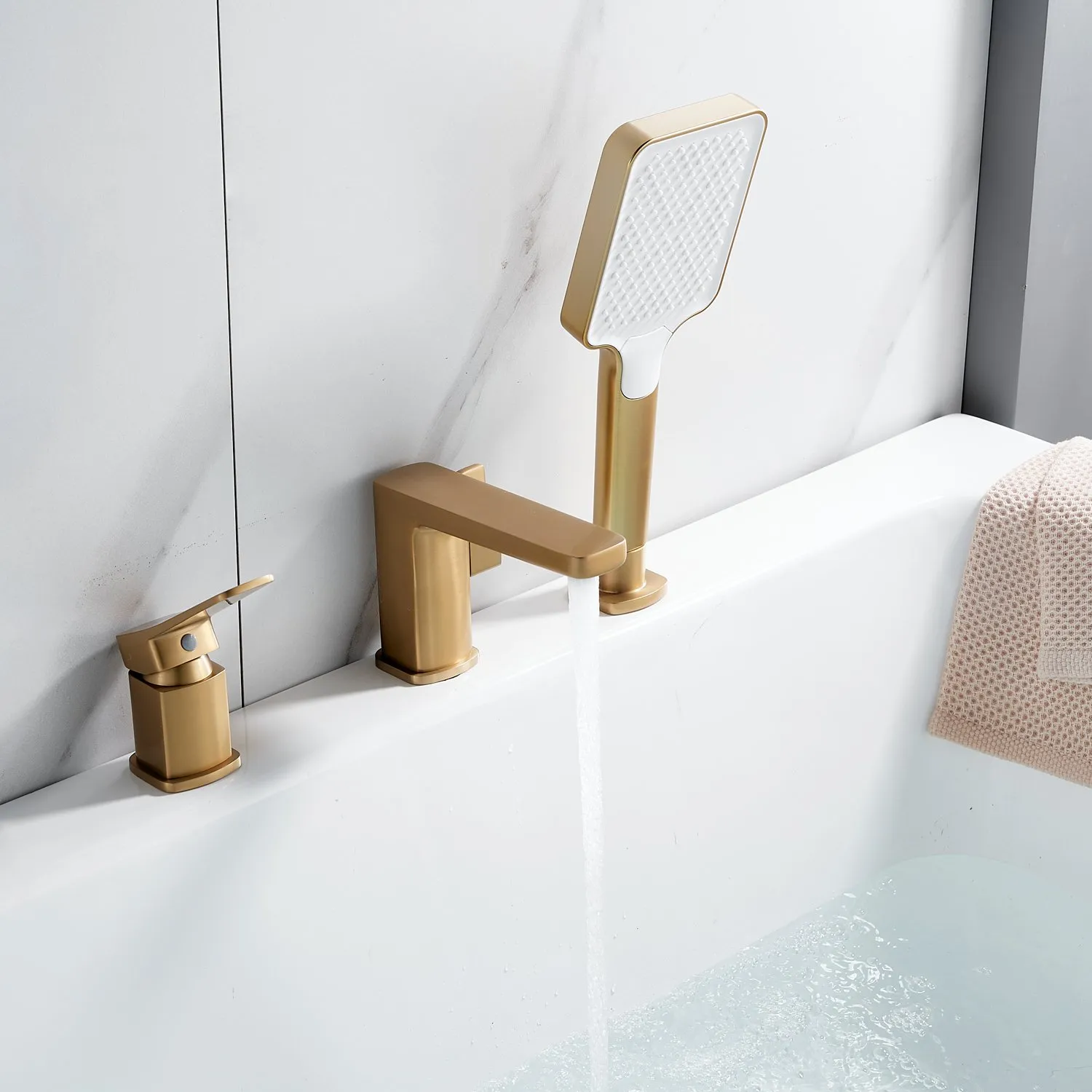 Смеситель на борт ванны Shevanik S9912G, золотой сатин