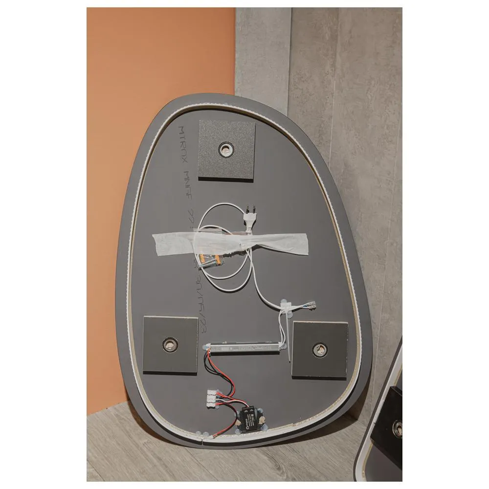 Зеркало Silver Mirrors Molecula-Lite 569х796 (открытая подсветка, бесконтактный сенсор)