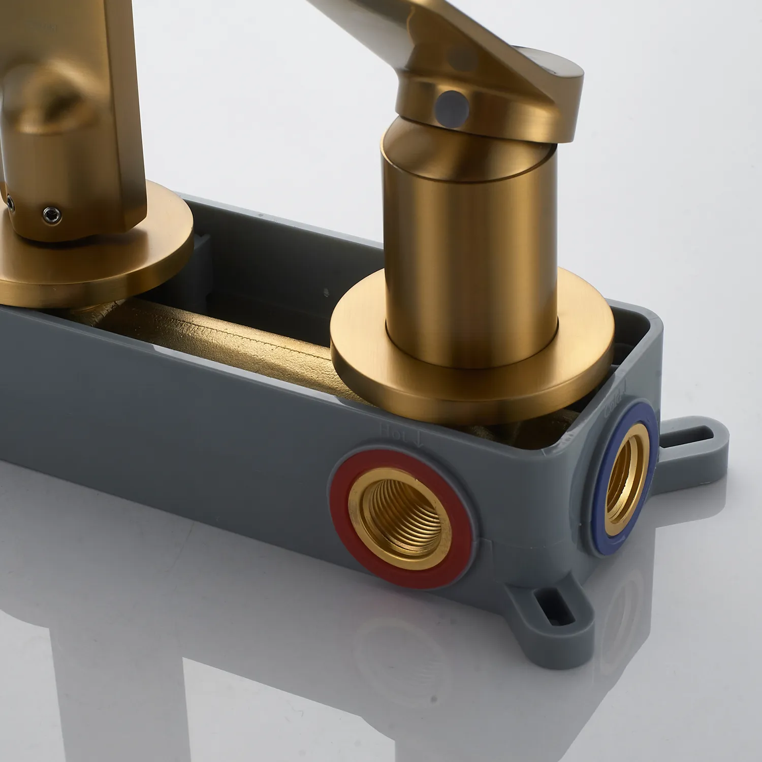 Смеситель для раковины встраиваемый Shevanik S4341G, золотой сатин