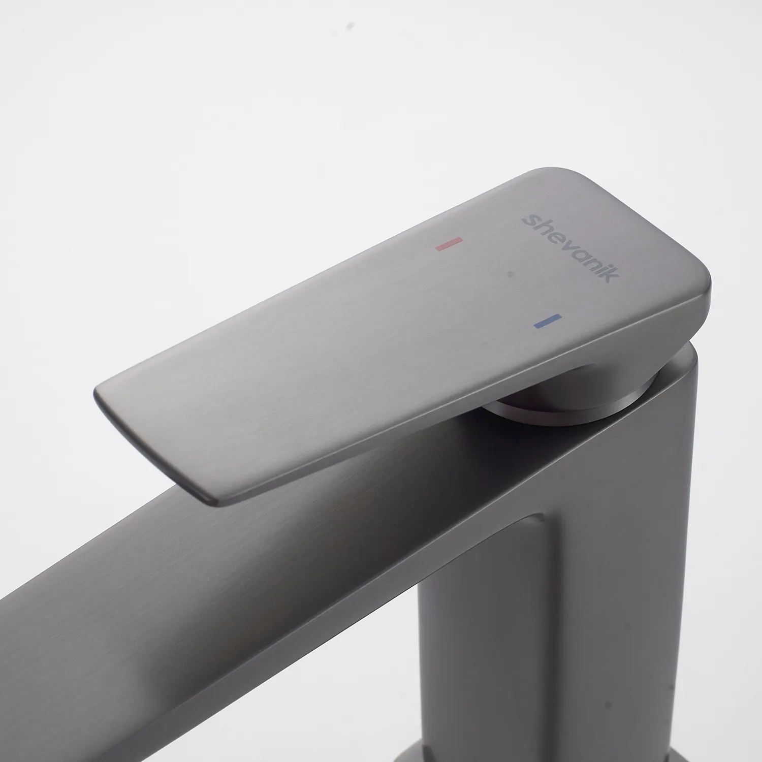 Смеситель для раковины Shevanik S8901T-1, оружейная сталь