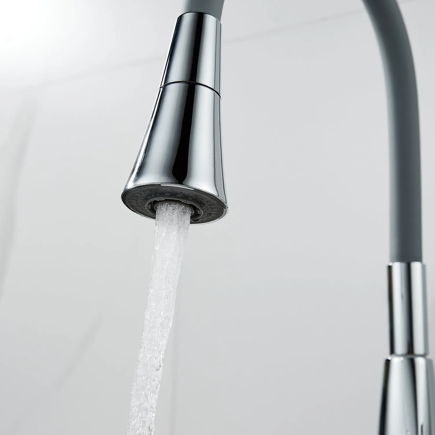 Смеситель для кухни с гибким изливом Raffine F313-9, хром