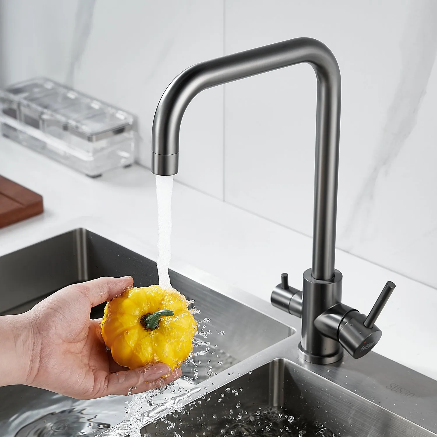 Смеситель для кухни с подключением фильтра воды Raffine F118T, оружейная сталь