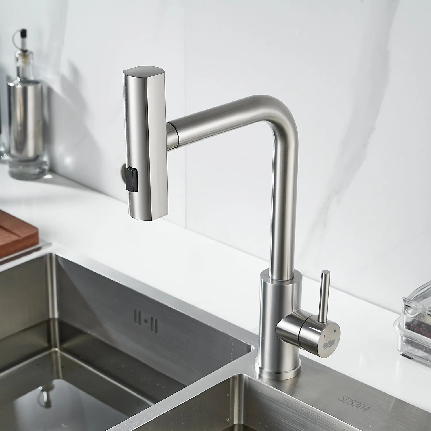 Смеситель для кухни с мультифункциональным изливом Raffine F203L, сатин