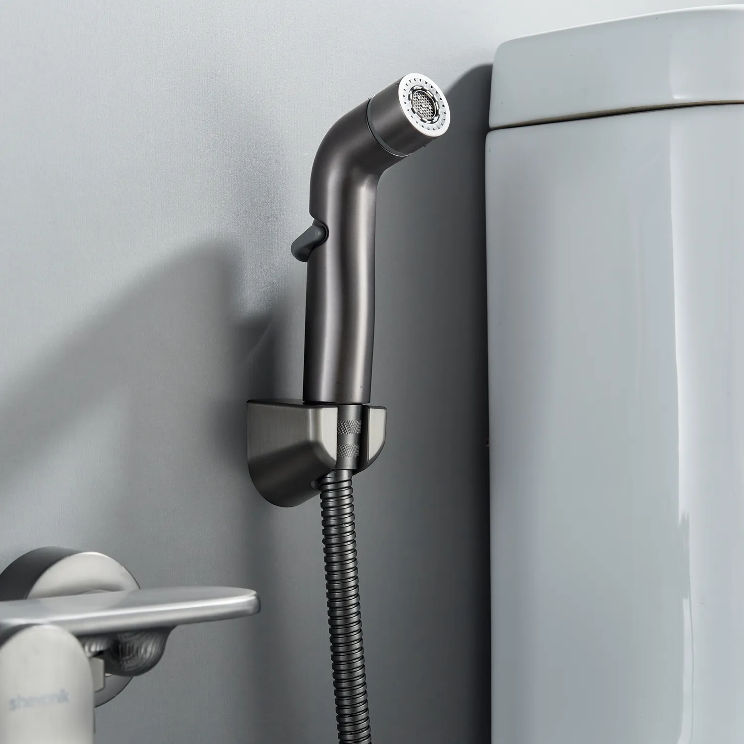 Гигиенический душ со смесителем Shevanik S4705T-1, оружейная сталь
