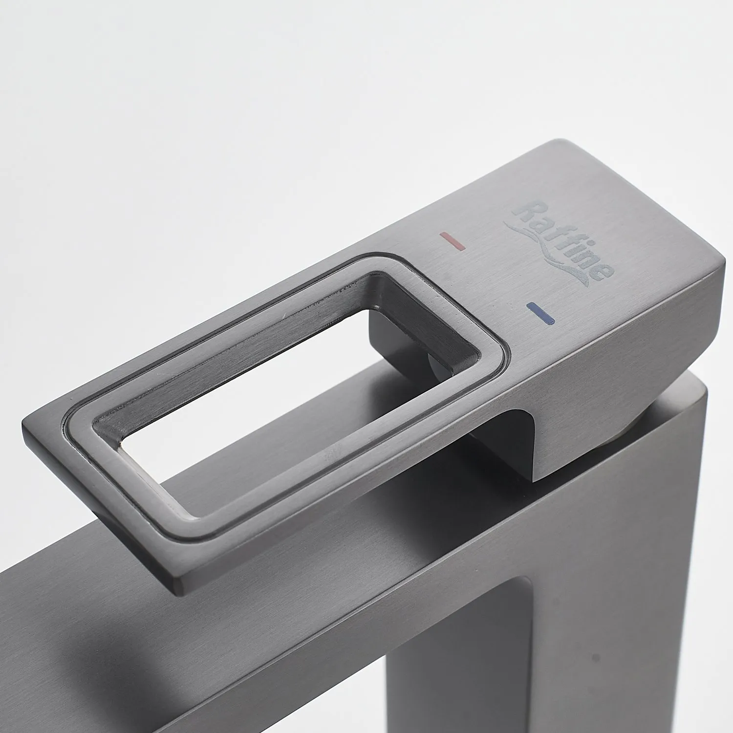 Смеситель для раковины Raffine F0196T, оружейная сталь