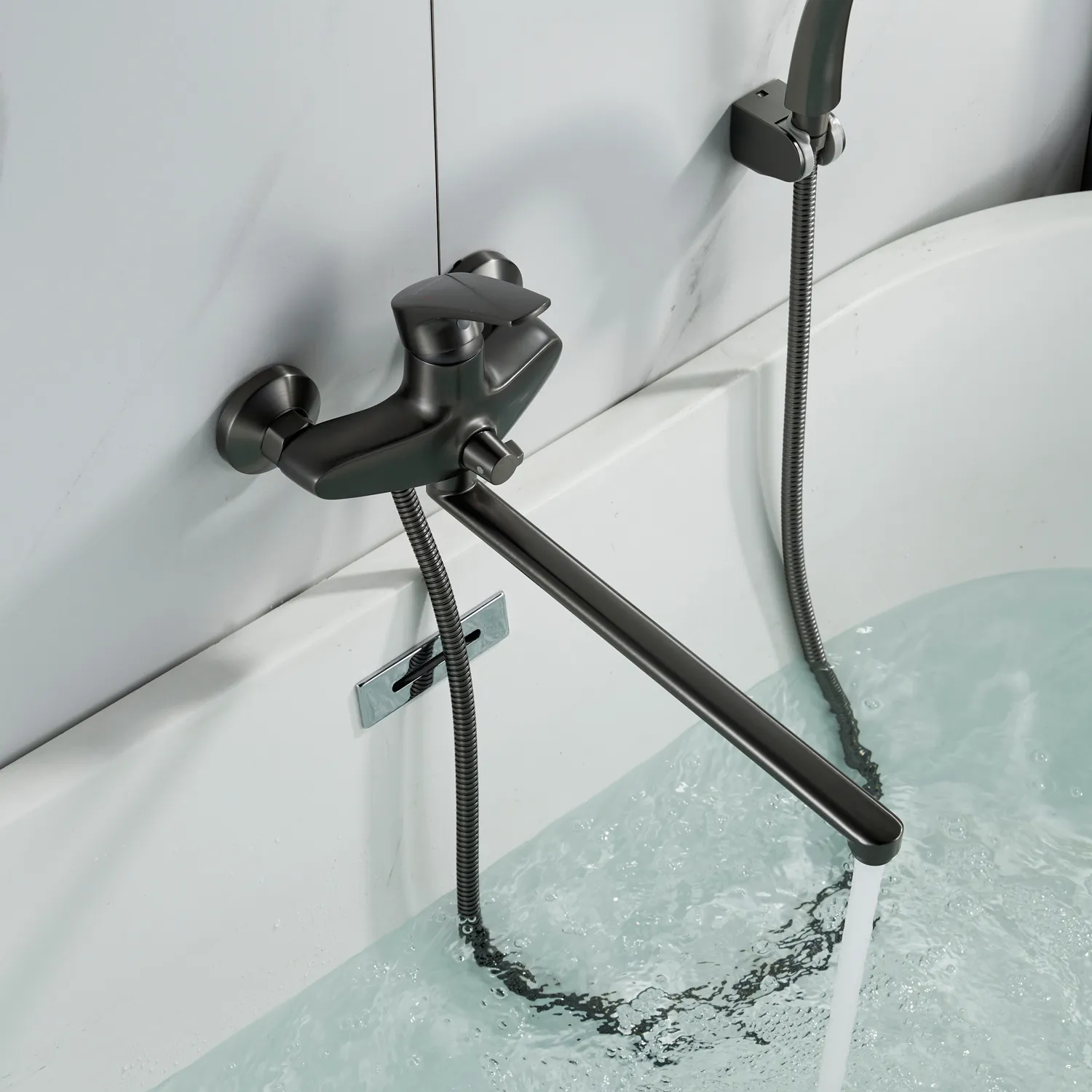 Смеситель для ванны Shevanik S5022T, оружейная сталь