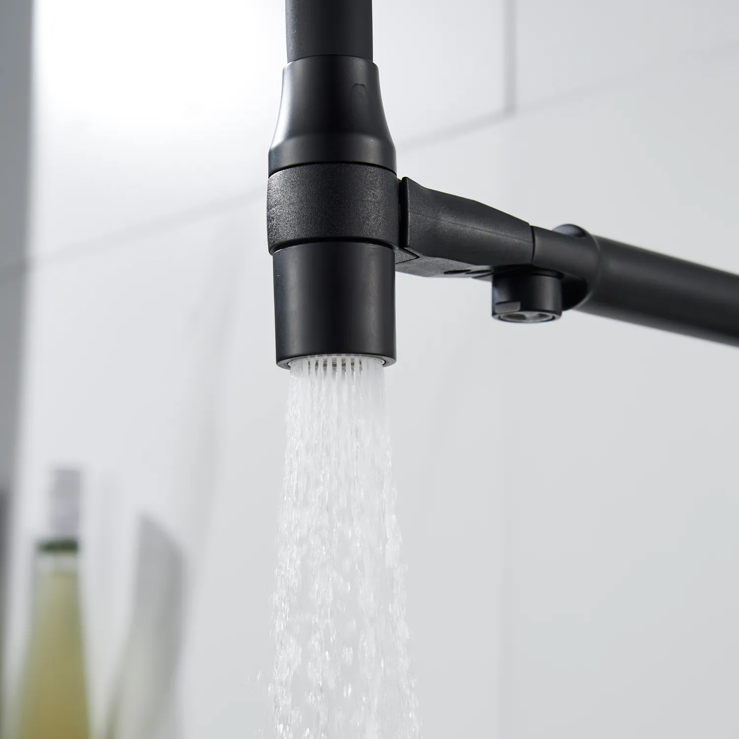 Смеситель для кухни с гибким изливом и подключением фильтра Shevanik S378H, черный