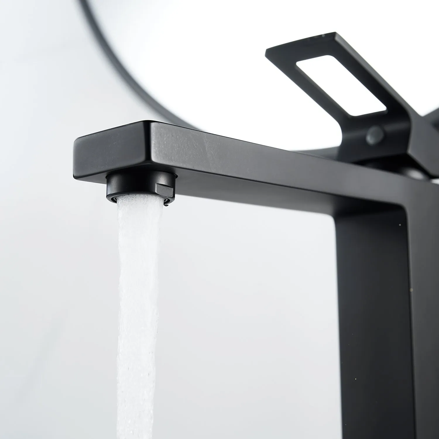 Смеситель для раковины высокий  Raffine F1196H, черный