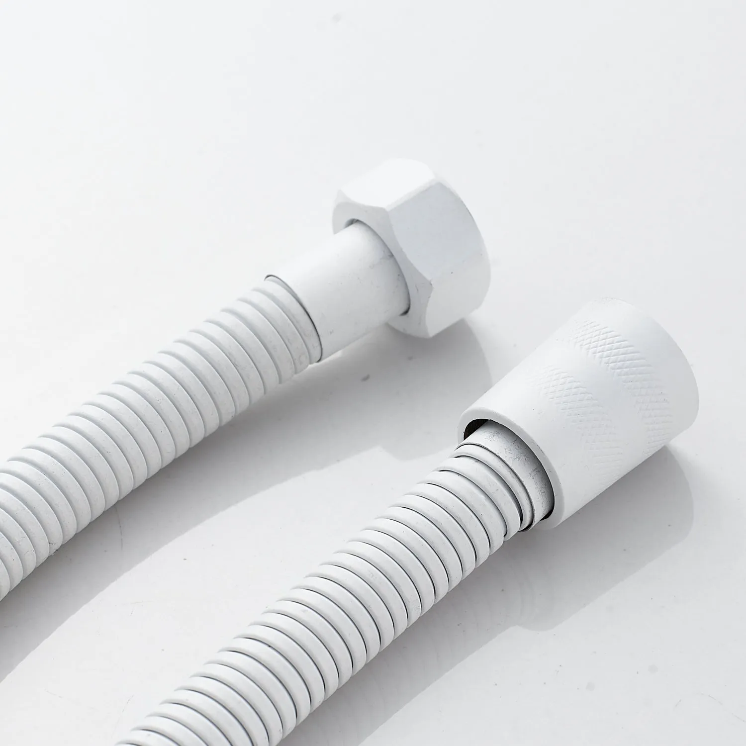 Шланг Shevanik SE17-10 (100 см), белый