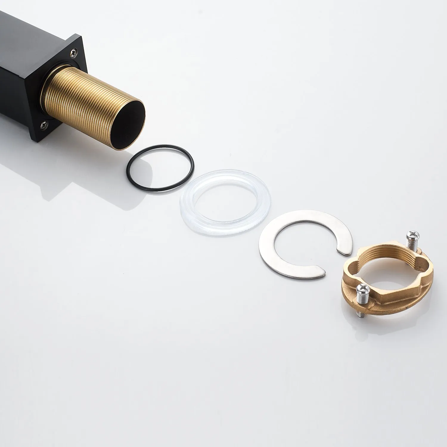 Смеситель для раковины Shevanik S7011H, черный