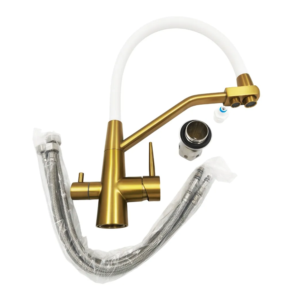 Смеситель для кухни с гибким изливом и подключением фильтра Maretti Eleganza GOLD ENG31RGF13, золотой сатин