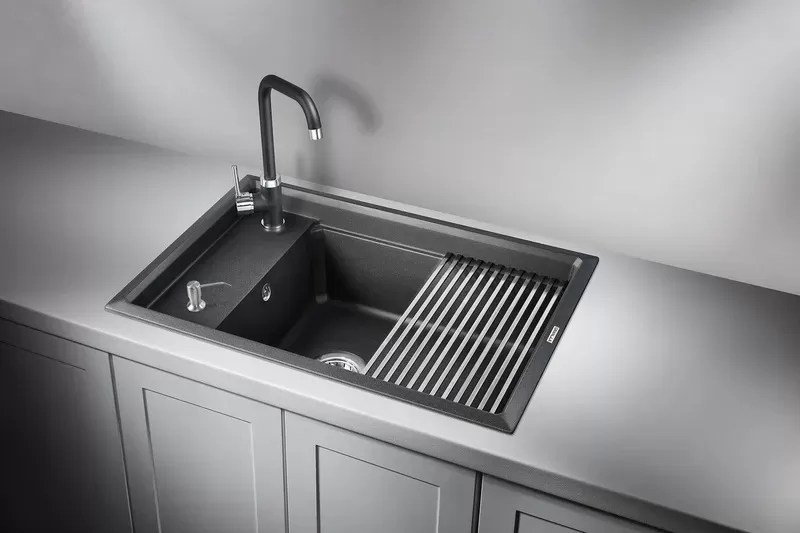 Кухонная мойка GRANULA Kitchen Space (7305, ЧЁРНЫЙ)
