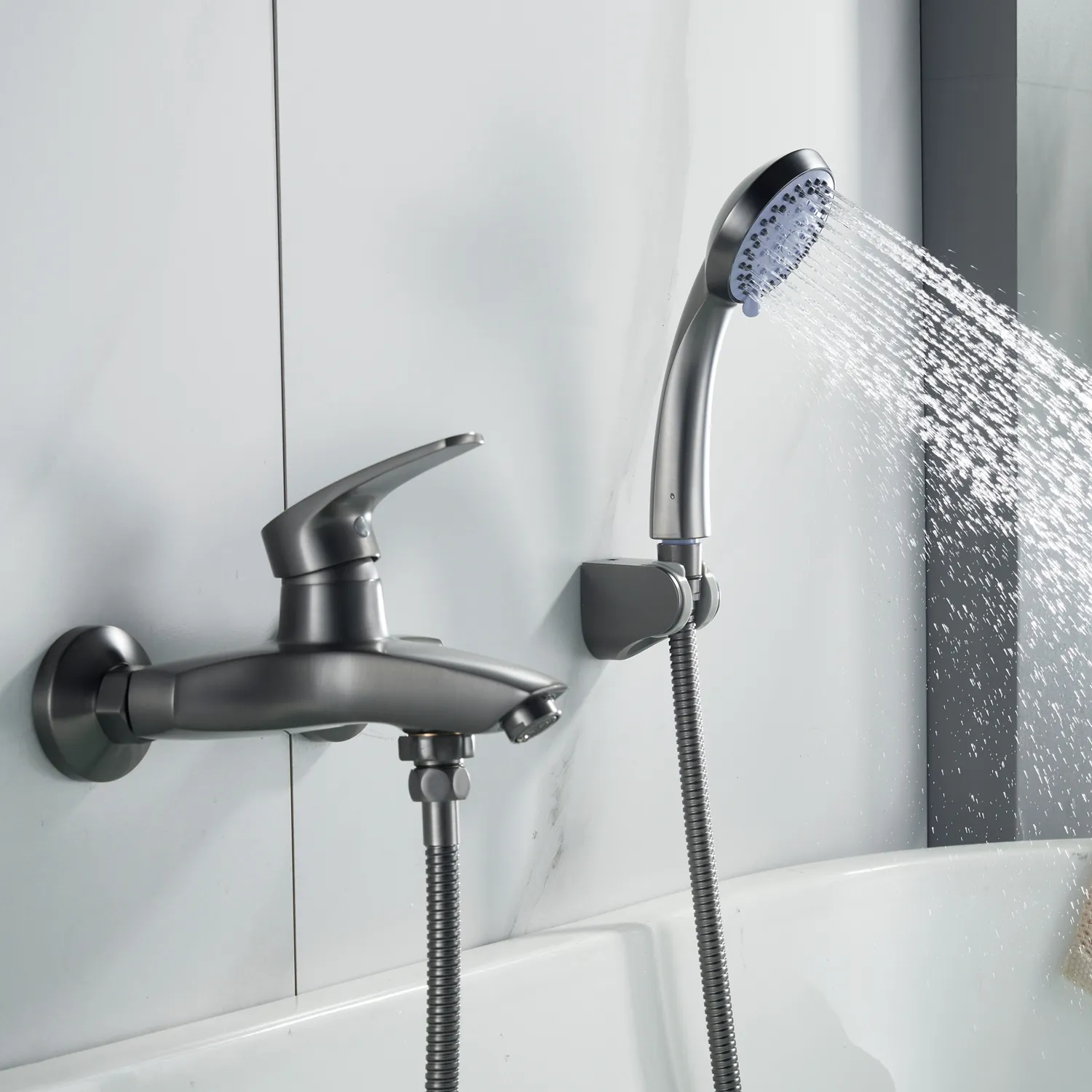 Смеситель для ванны Shevanik S5002T, оружейная сталь