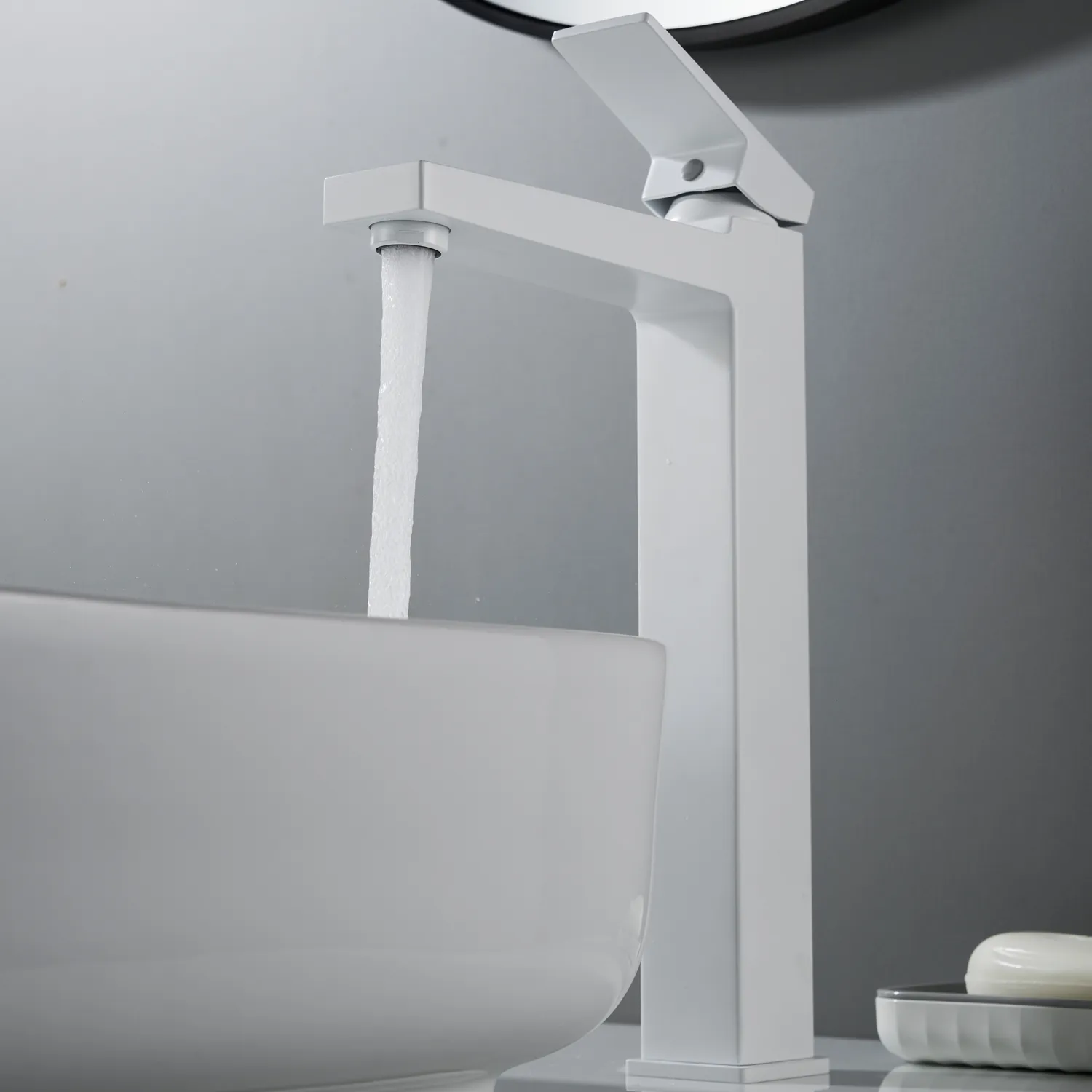 Смеситель для раковины высокий Rose R2811C, белый