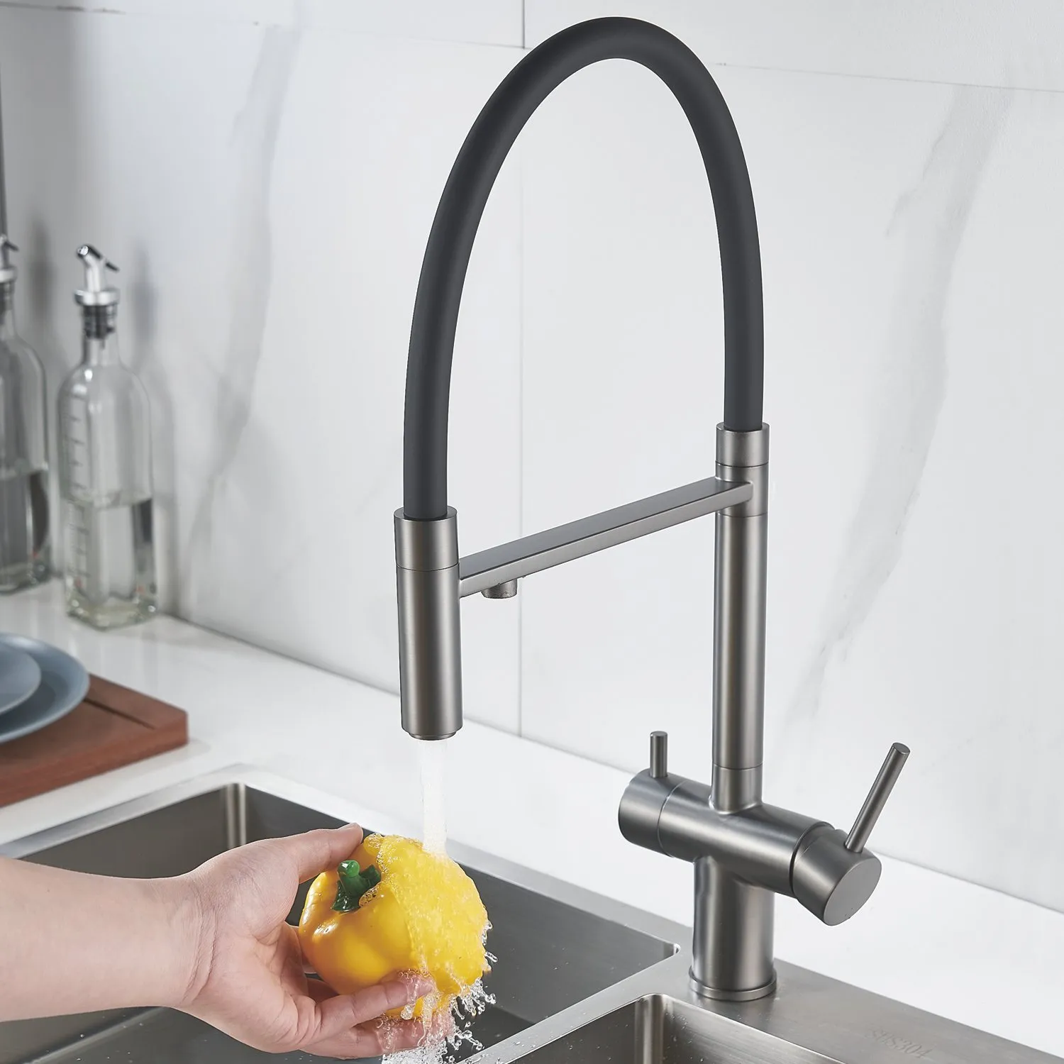 Смеситель для кухни с подключением фильтра Shevanik S178T, оружейная сталь