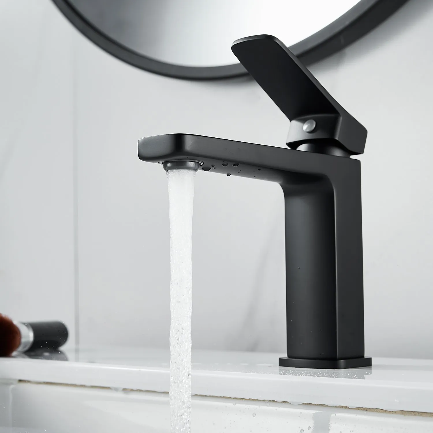 Смеситель для раковины Raffine F0199H, черный