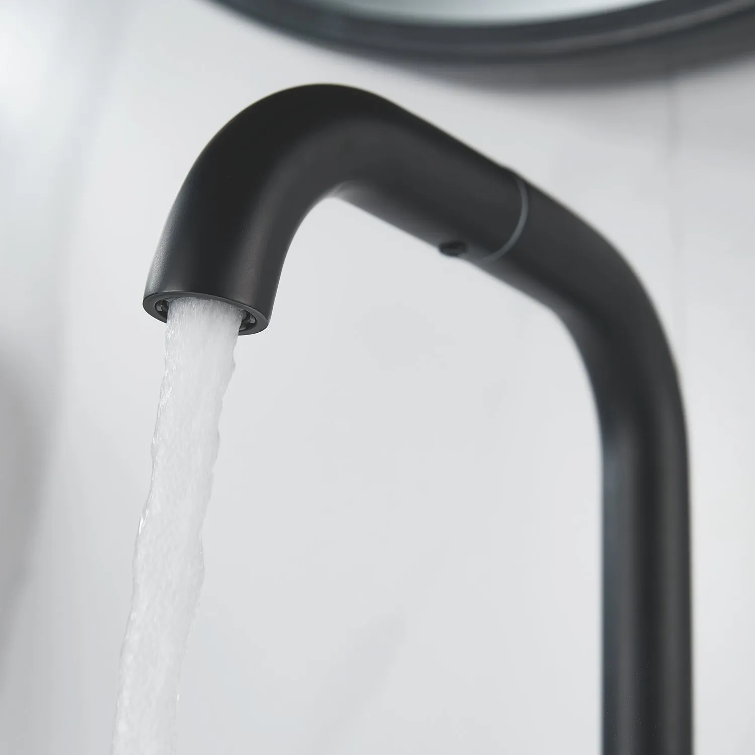 Смеситель для раковины Raffine F201H, черный