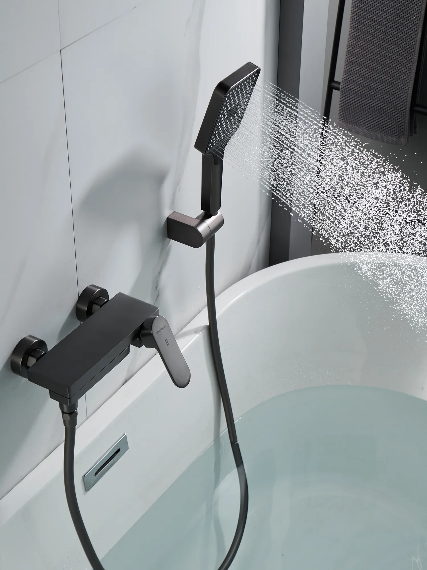 Смеситель для ванны Shevanik S4552T, оружейная сталь