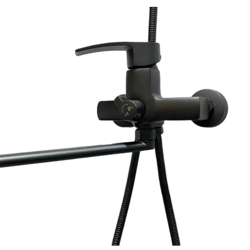 Смеситель для ванны D-Lin D147365-A, черный