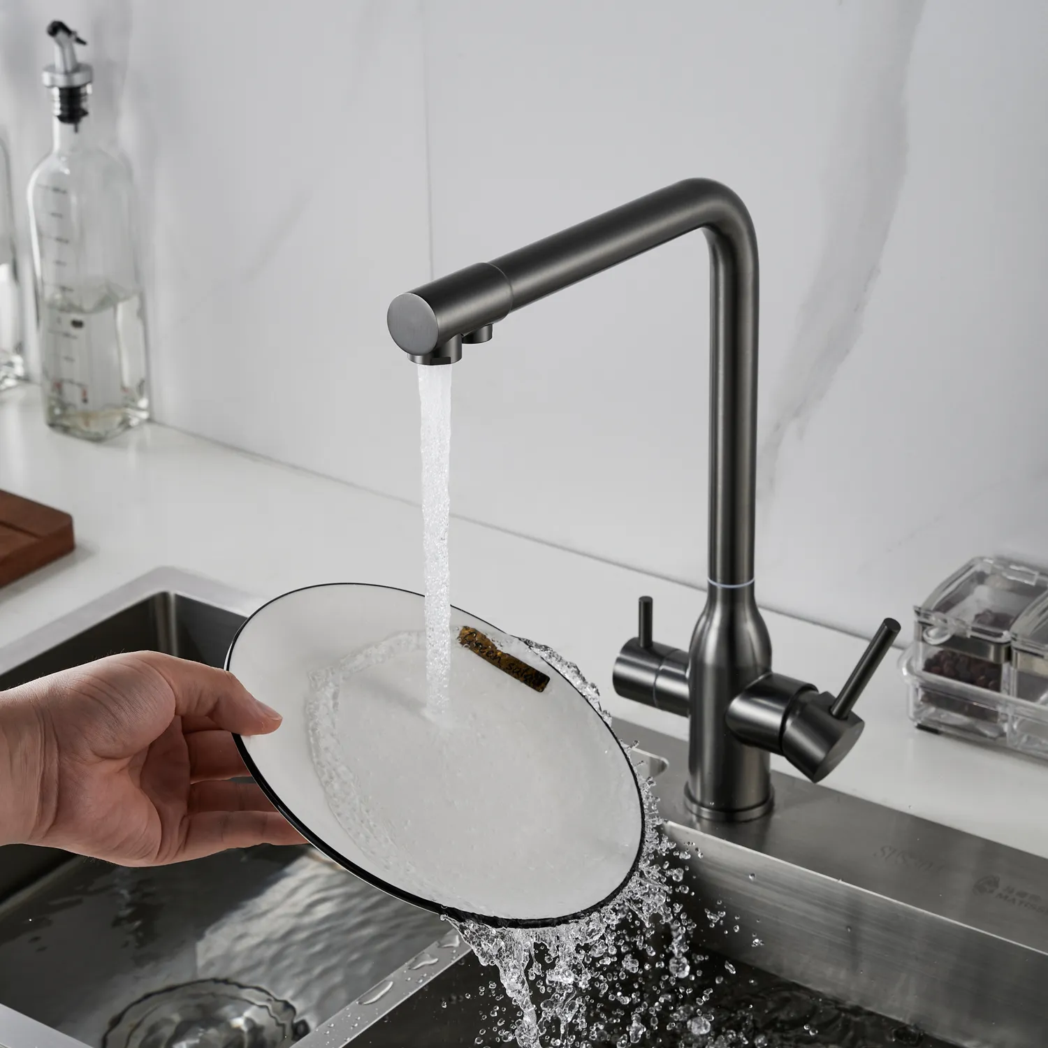 Смеситель для кухни с подключением фильтра Shevanik S248T, оружейная сталь