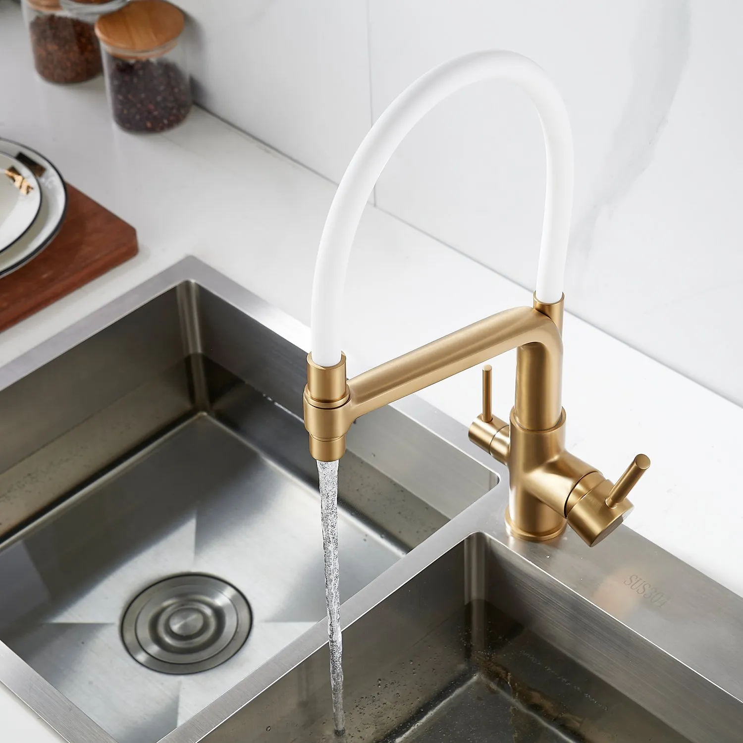 Смеситель для кухни с подключением фильтра воды Rose R658G, золотой сатин