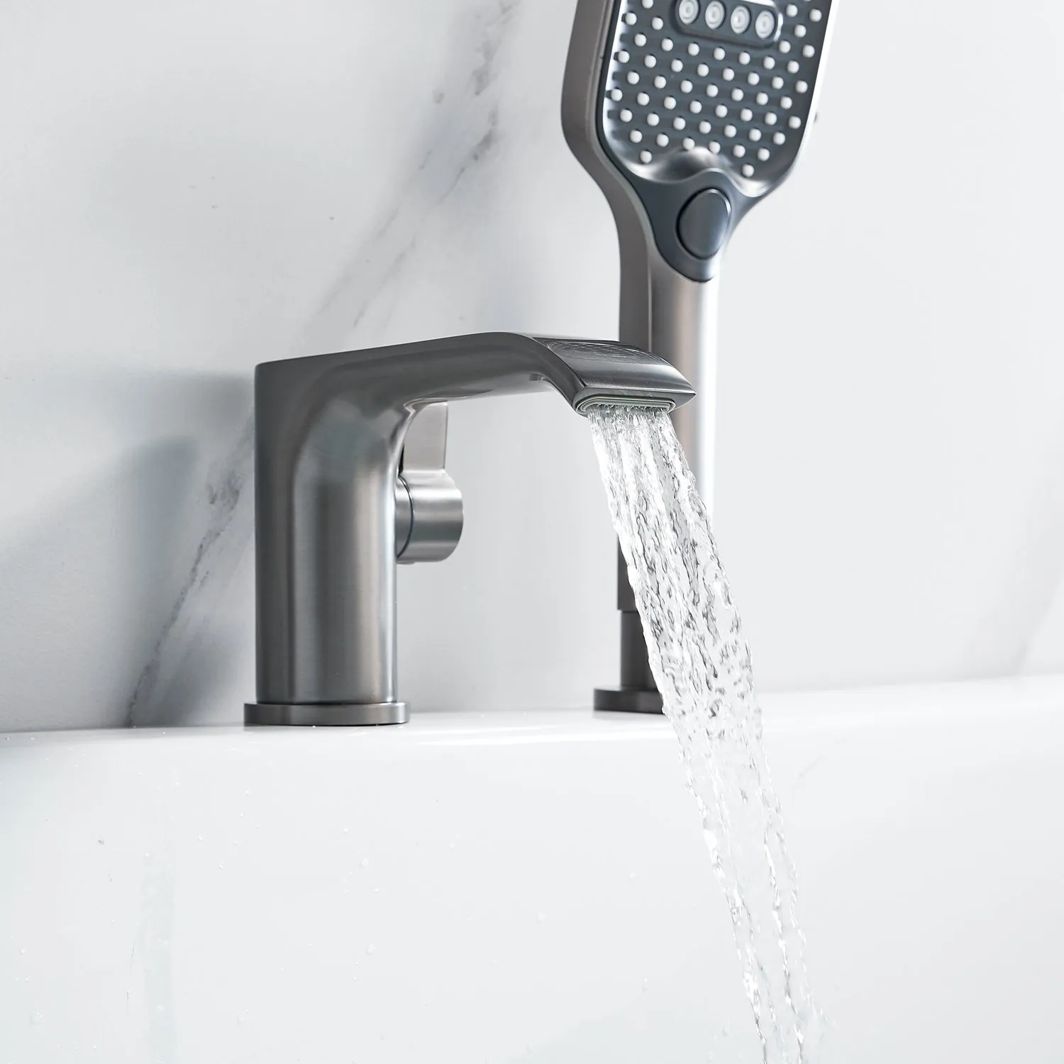 Смеситель на борт ванны Shevanik S4112T, оружейная сталь