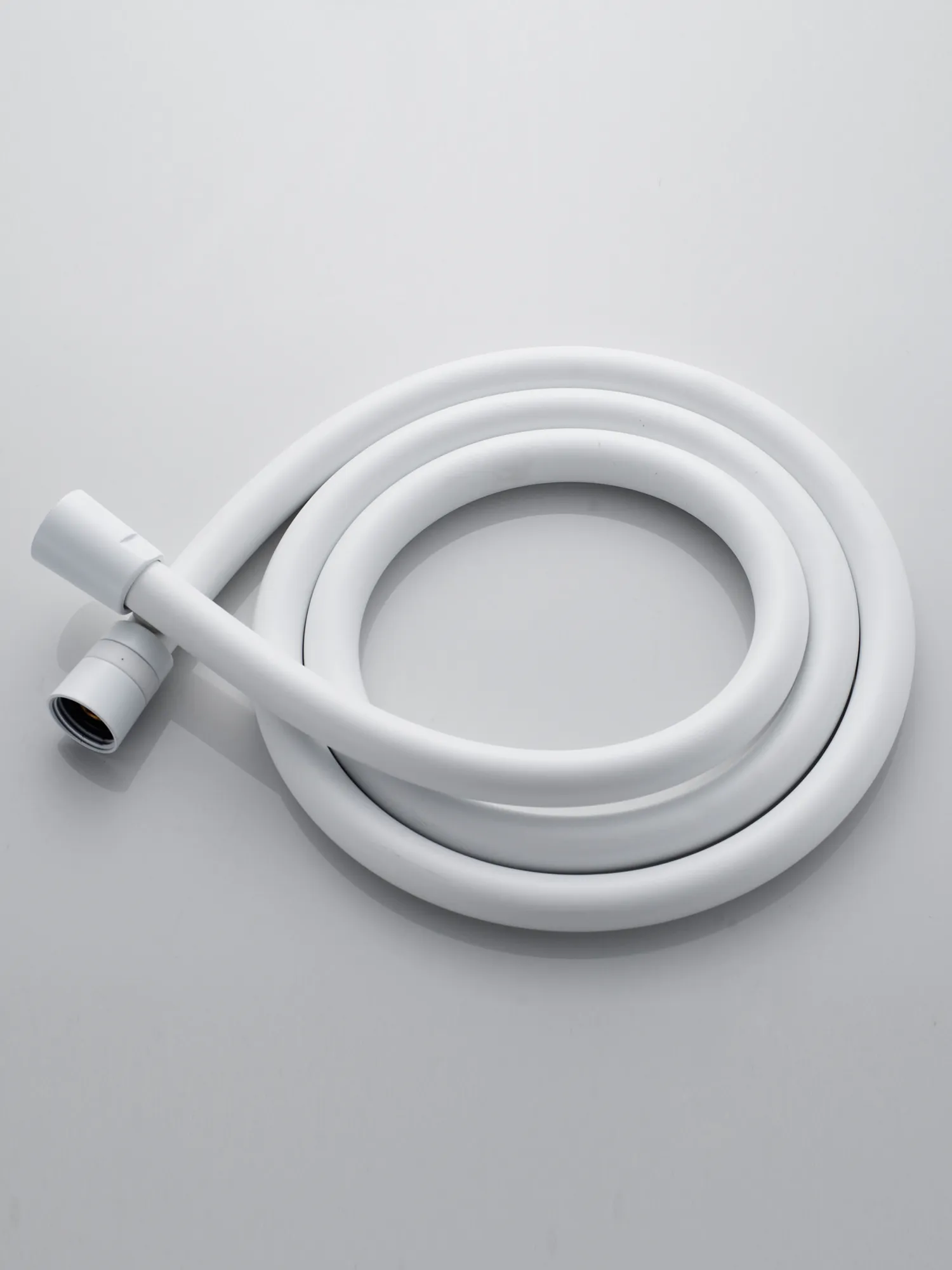 Смеситель для ванны Rose R2802C, белый