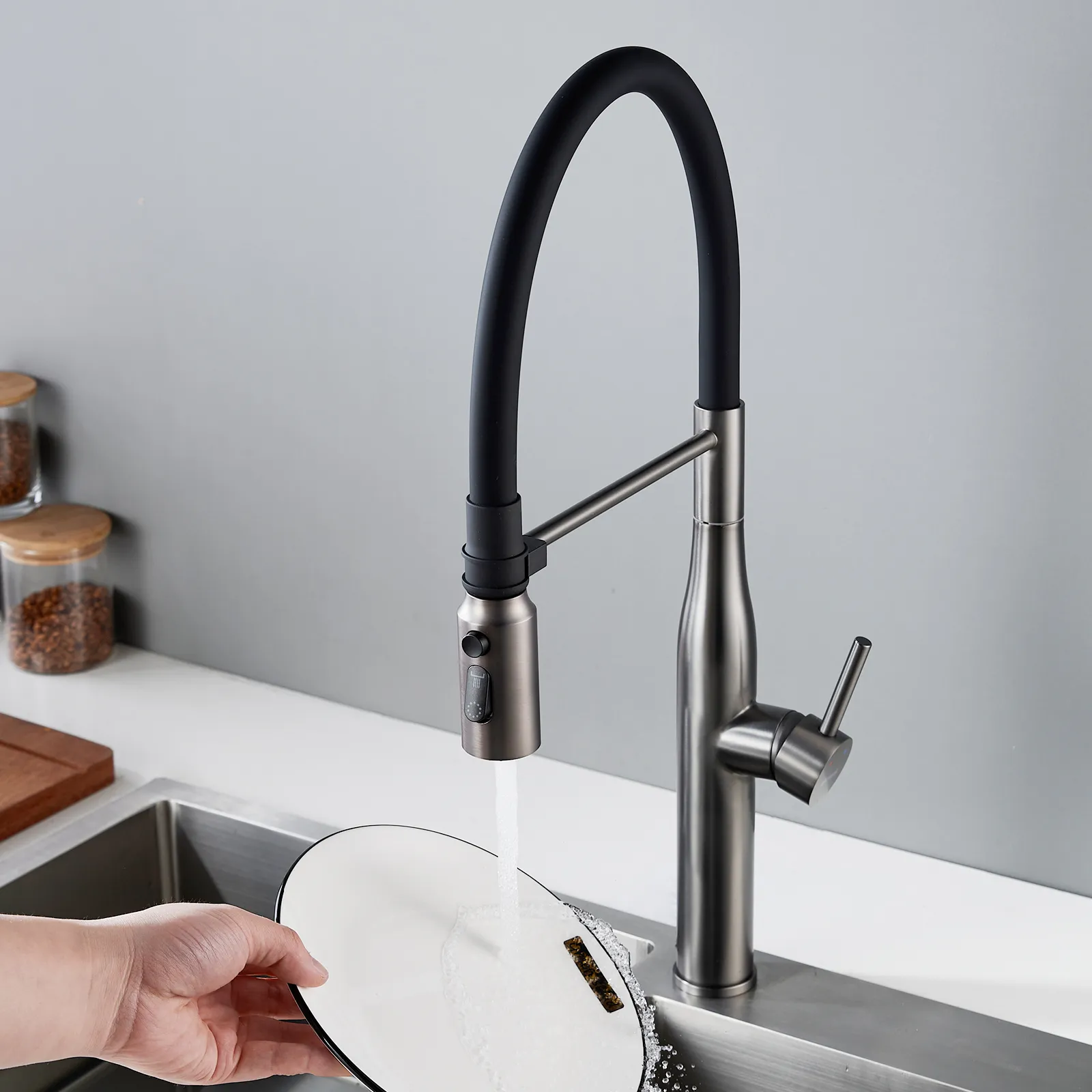 Смеситель для кухни с гибким изливом и режимом "душ" Shevanik S123T-3, оружейная сталь